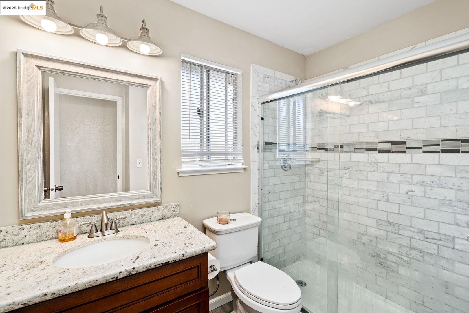 Detail Gallery Image 31 of 44 For 3300 Ashburton Dr, Antioch,  CA 94509 - 4 Beds | 2/1 Baths