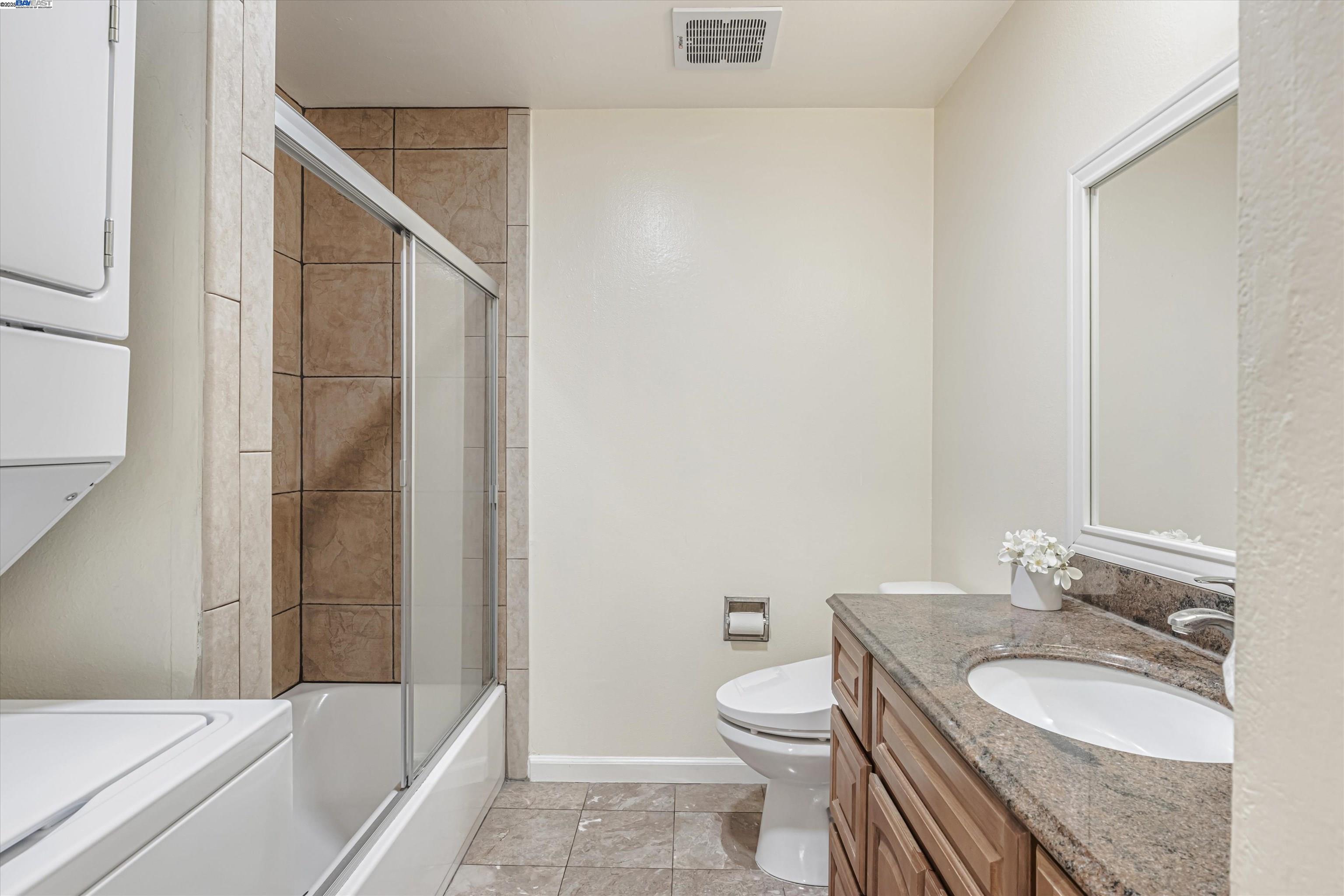 Photo #15: 41104237 Listing: Photo #15