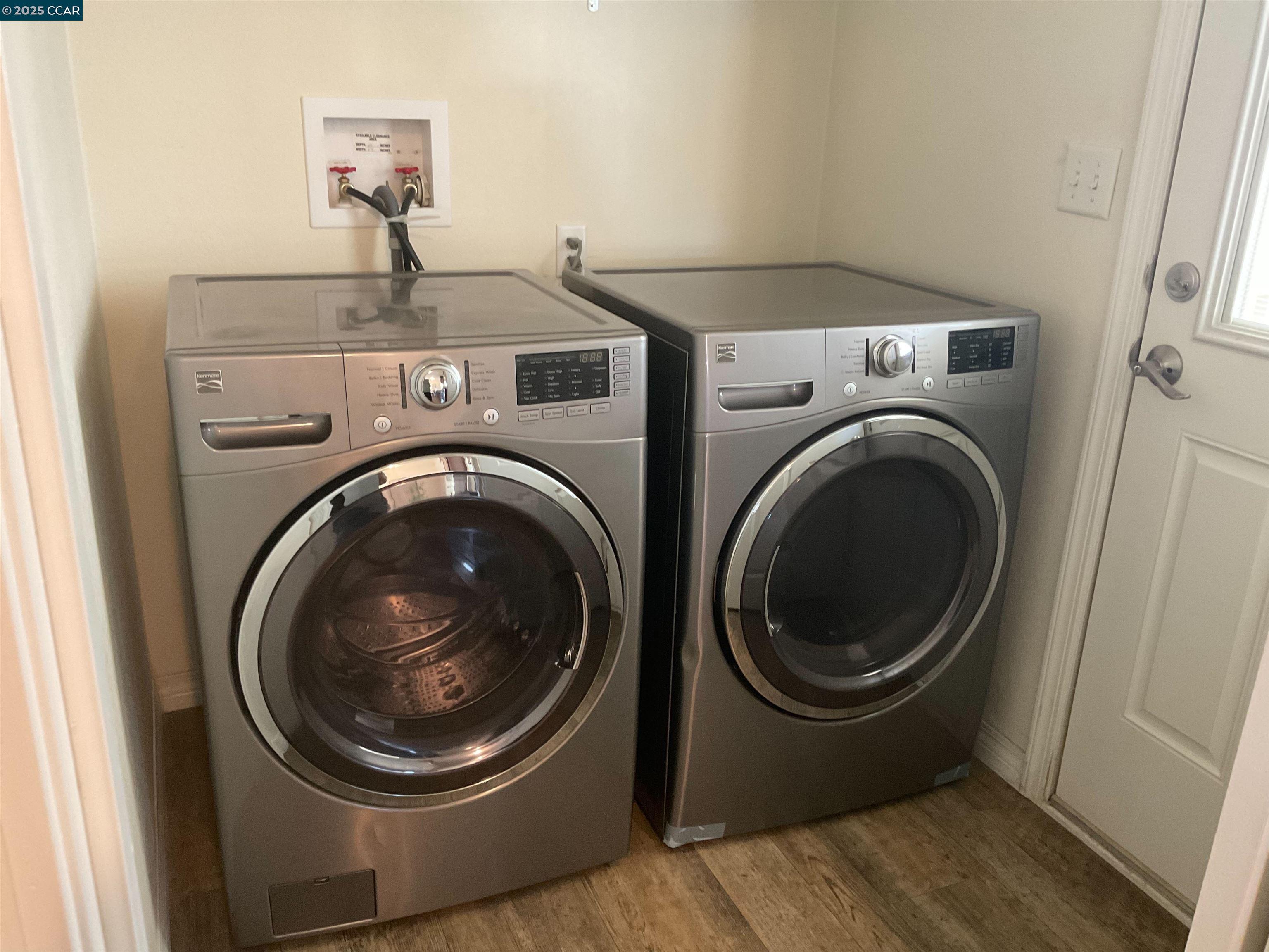 Detail Gallery Image 10 of 22 For 16711 Marsh Creek Rd #109,  Clayton,  CA 94517 - 2 Beds | 2 Baths