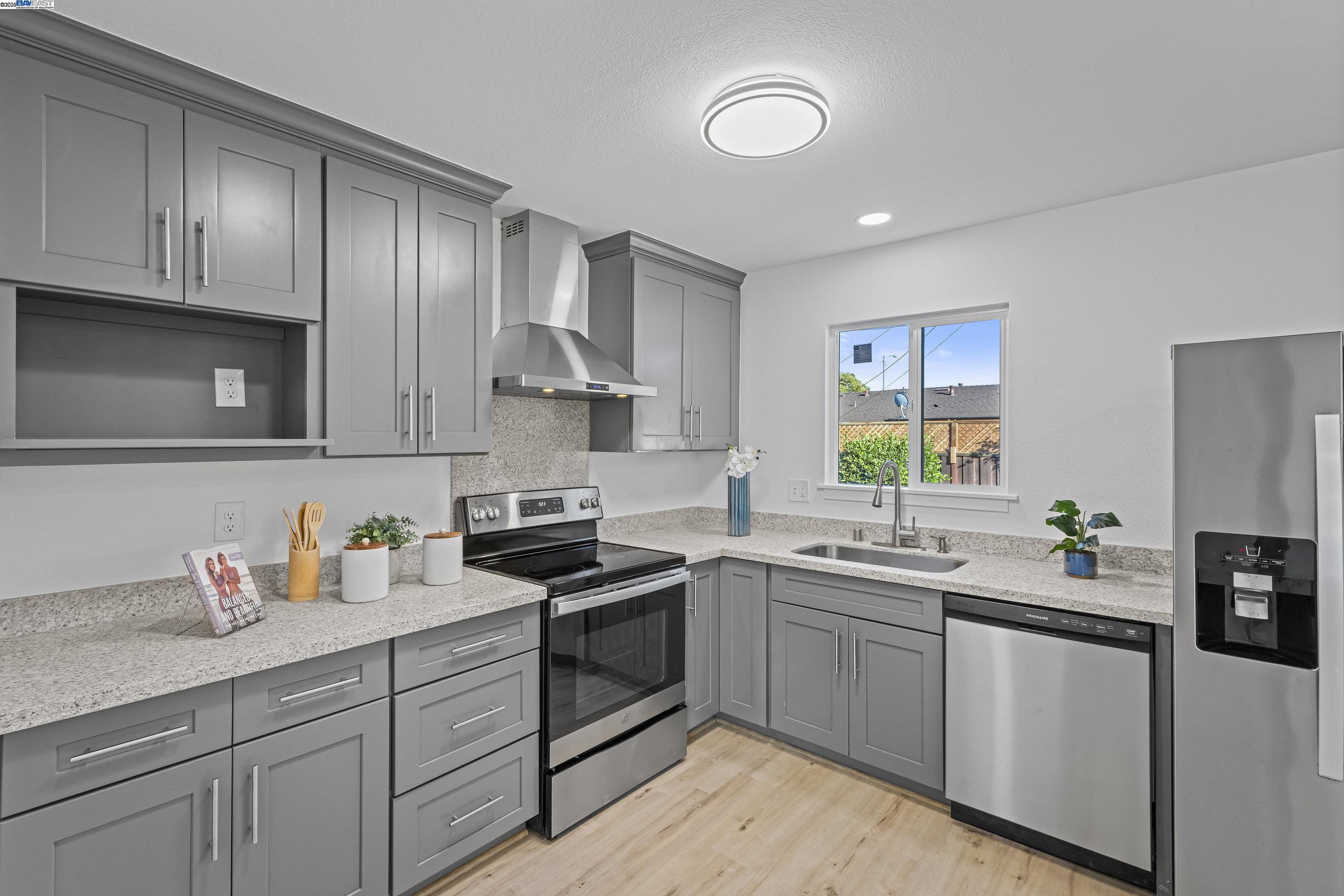 Detail Gallery Image 16 of 31 For 4564 Piper St, Fremont,  CA 94538 - 3 Beds | 1 Baths