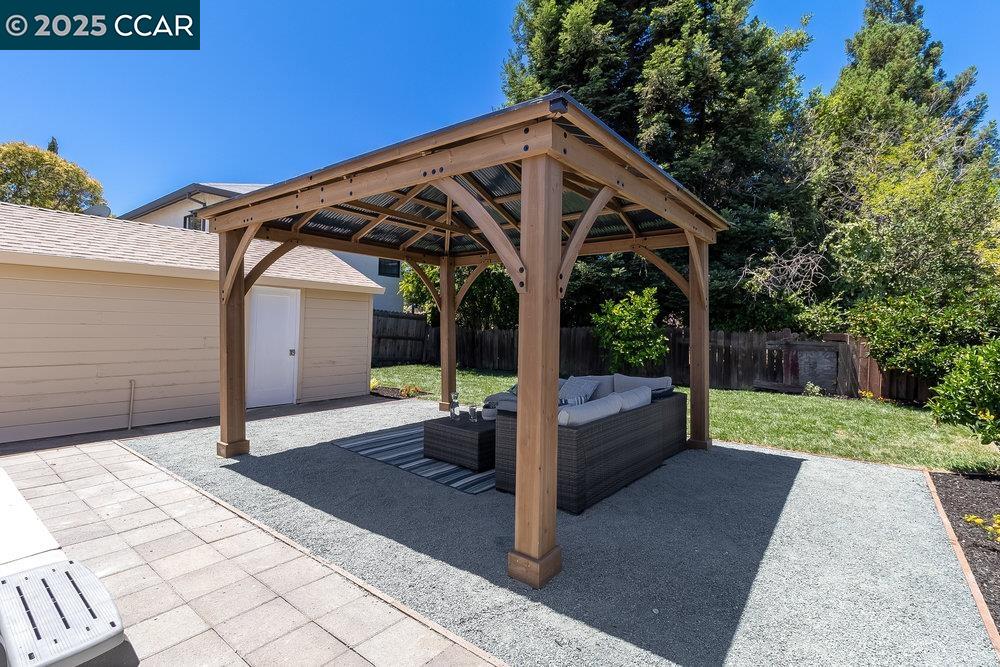 Detail Gallery Image 37 of 45 For 1251 Delacy Ave, Martinez,  CA 94553 - 3 Beds | 2 Baths