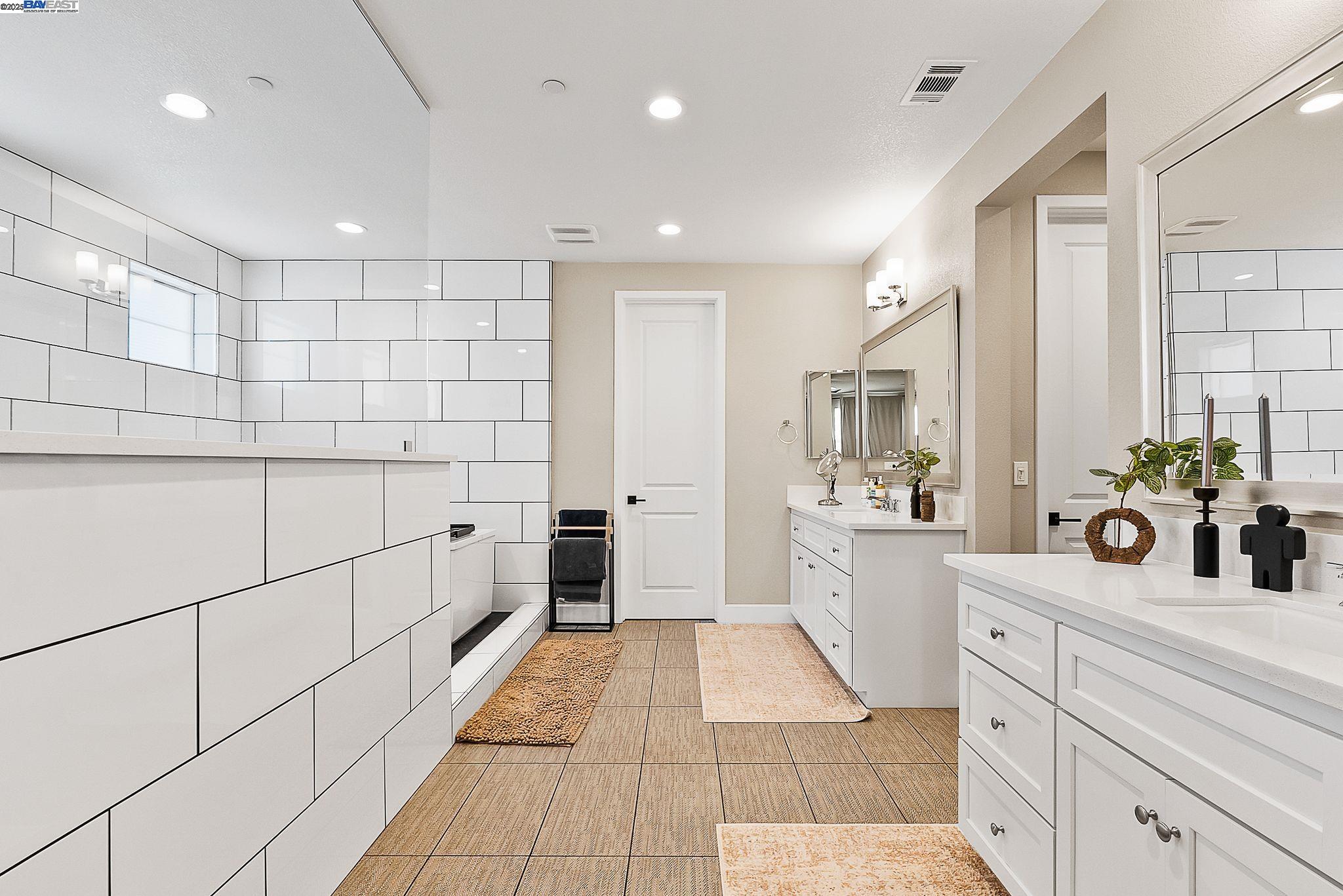 Detail Gallery Image 35 of 53 For 1949 Decanter Cir, Brentwood,  CA 94513 - 4 Beds | 4 Baths