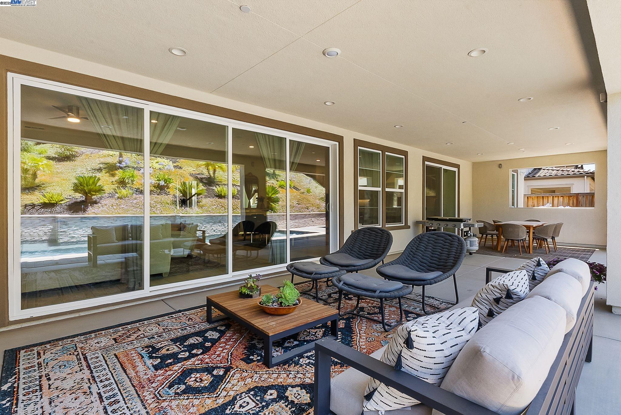 Detail Gallery Image 43 of 53 For 1949 Decanter Cir, Brentwood,  CA 94513 - 4 Beds | 4 Baths