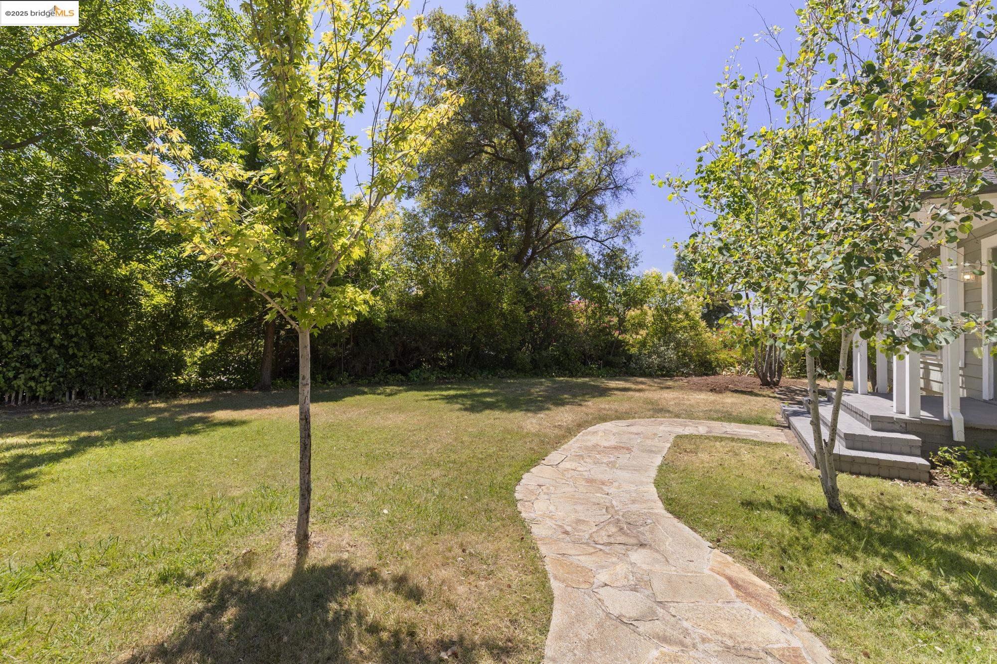 Detail Gallery Image 3 of 24 For 708 E Bald Mountain Rd, Sonora,  CA 95370 - 2 Beds | 1 Baths