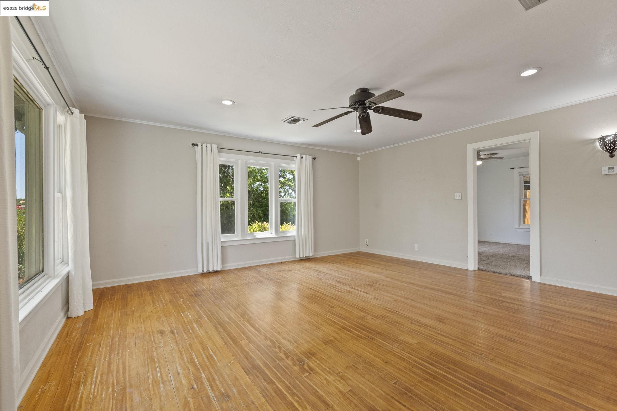 Detail Gallery Image 5 of 24 For 708 E Bald Mountain Rd, Sonora,  CA 95370 - 2 Beds | 1 Baths