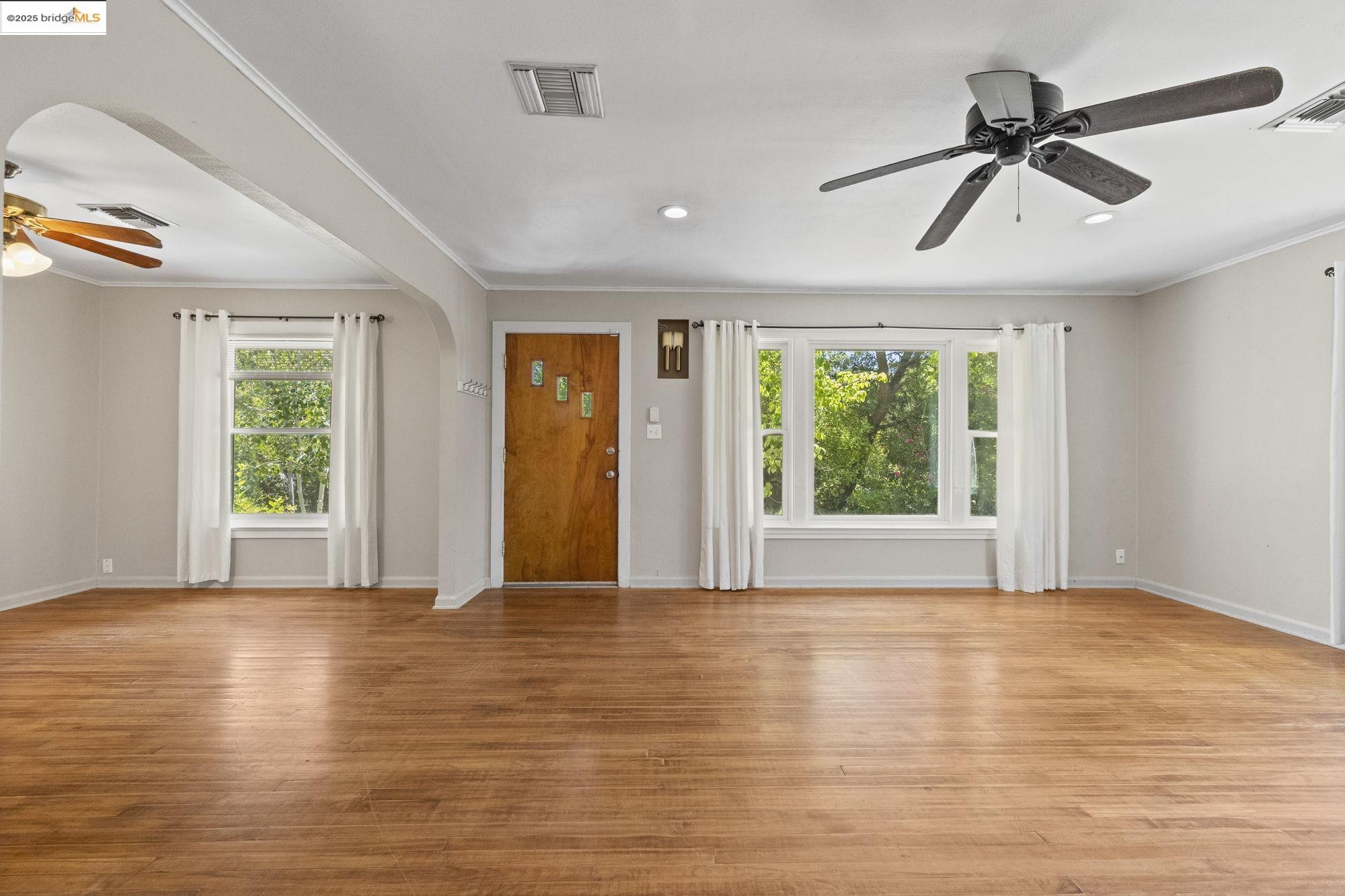 Detail Gallery Image 10 of 24 For 708 E Bald Mountain Rd, Sonora,  CA 95370 - 2 Beds | 1 Baths