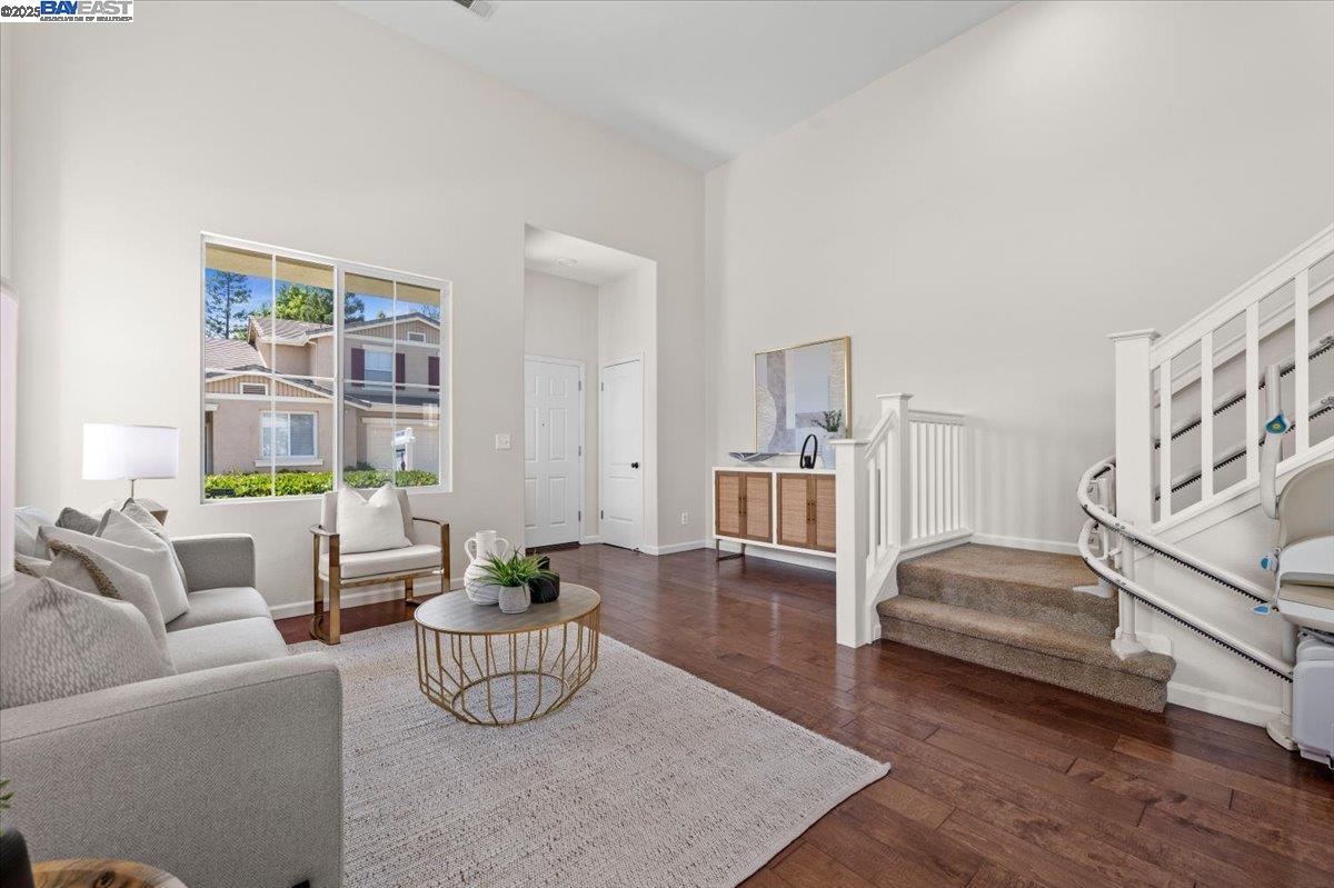 Detail Gallery Image 12 of 60 For 4775 Mahogany St, Dublin,  CA 94568 - 4 Beds | 2/1 Baths
