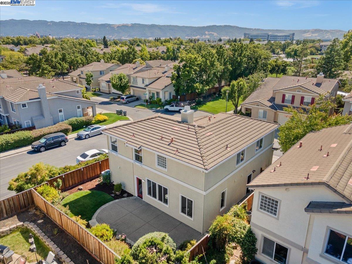 Detail Gallery Image 3 of 60 For 4775 Mahogany St, Dublin,  CA 94568 - 4 Beds | 2/1 Baths