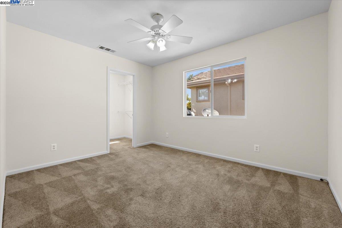 Detail Gallery Image 33 of 60 For 4775 Mahogany St, Dublin,  CA 94568 - 4 Beds | 2/1 Baths