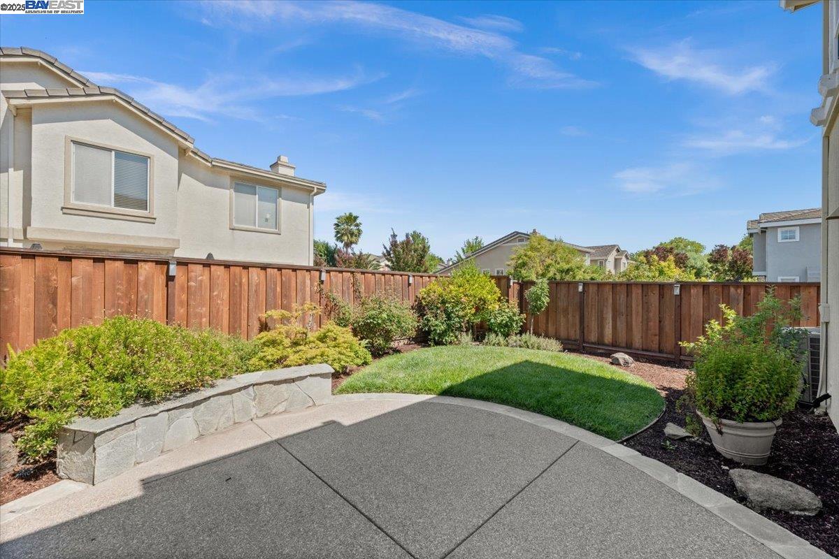 Detail Gallery Image 50 of 60 For 4775 Mahogany St, Dublin,  CA 94568 - 4 Beds | 2/1 Baths
