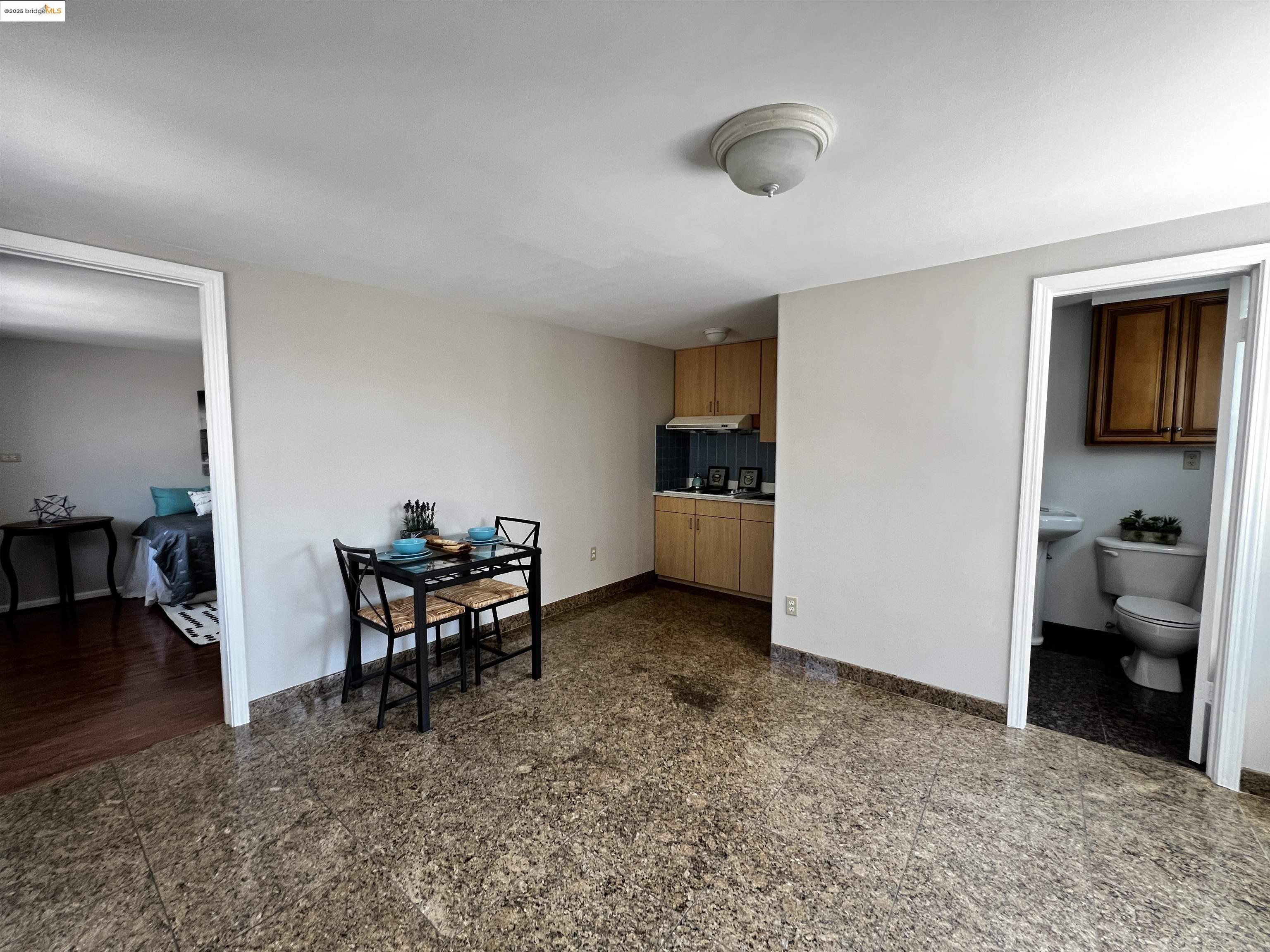 Detail Gallery Image 32 of 46 For 2119 Lincoln Ave, Richmond,  CA 94801 - 3 Beds | 2 Baths