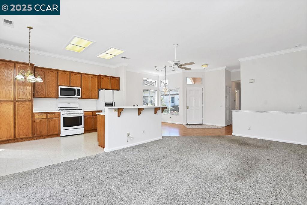 Detail Gallery Image 13 of 40 For 1570 Crispin Dr, Brentwood,  CA 94513 - 2 Beds | 2 Baths