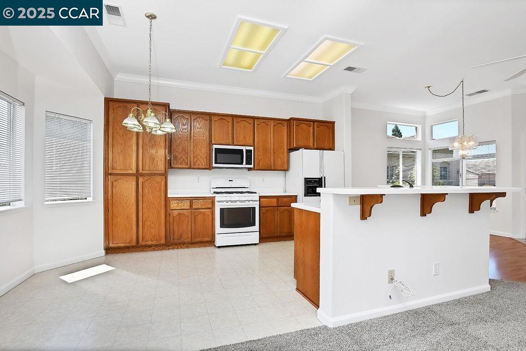 Detail Gallery Image 14 of 40 For 1570 Crispin Dr, Brentwood,  CA 94513 - 2 Beds | 2 Baths