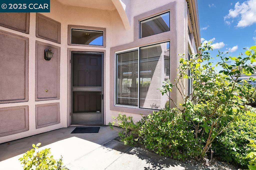 Detail Gallery Image 9 of 40 For 1570 Crispin Dr, Brentwood,  CA 94513 - 2 Beds | 2 Baths