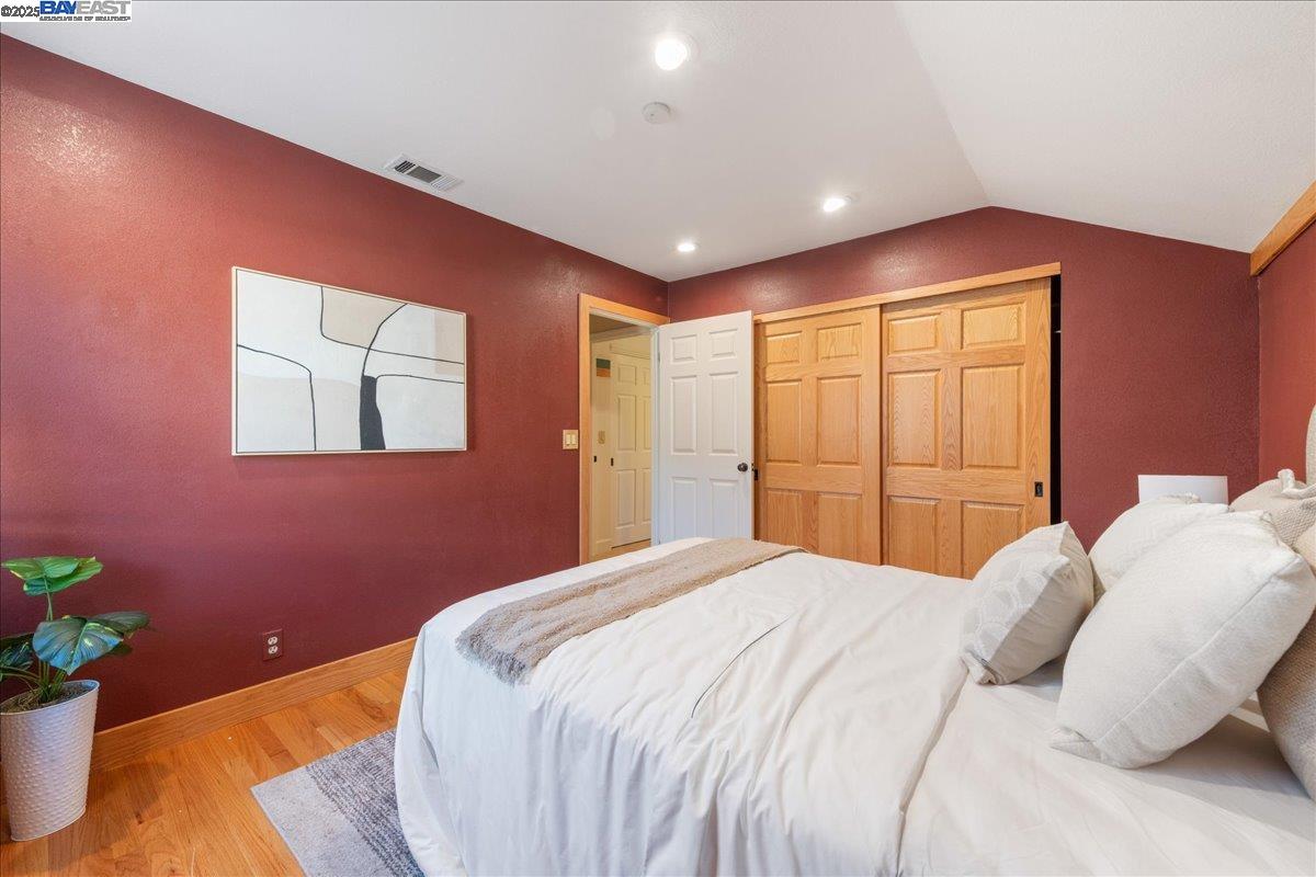 Detail Gallery Image 32 of 48 For 560 Buttonwood Dr, Danville,  CA 94506 - 4 Beds | 3 Baths