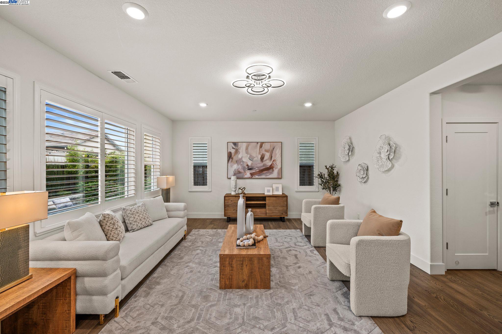 Detail Gallery Image 13 of 60 For 318 Paradiso Ct, San Ramon,  CA 94583 - 4 Beds | 3 Baths