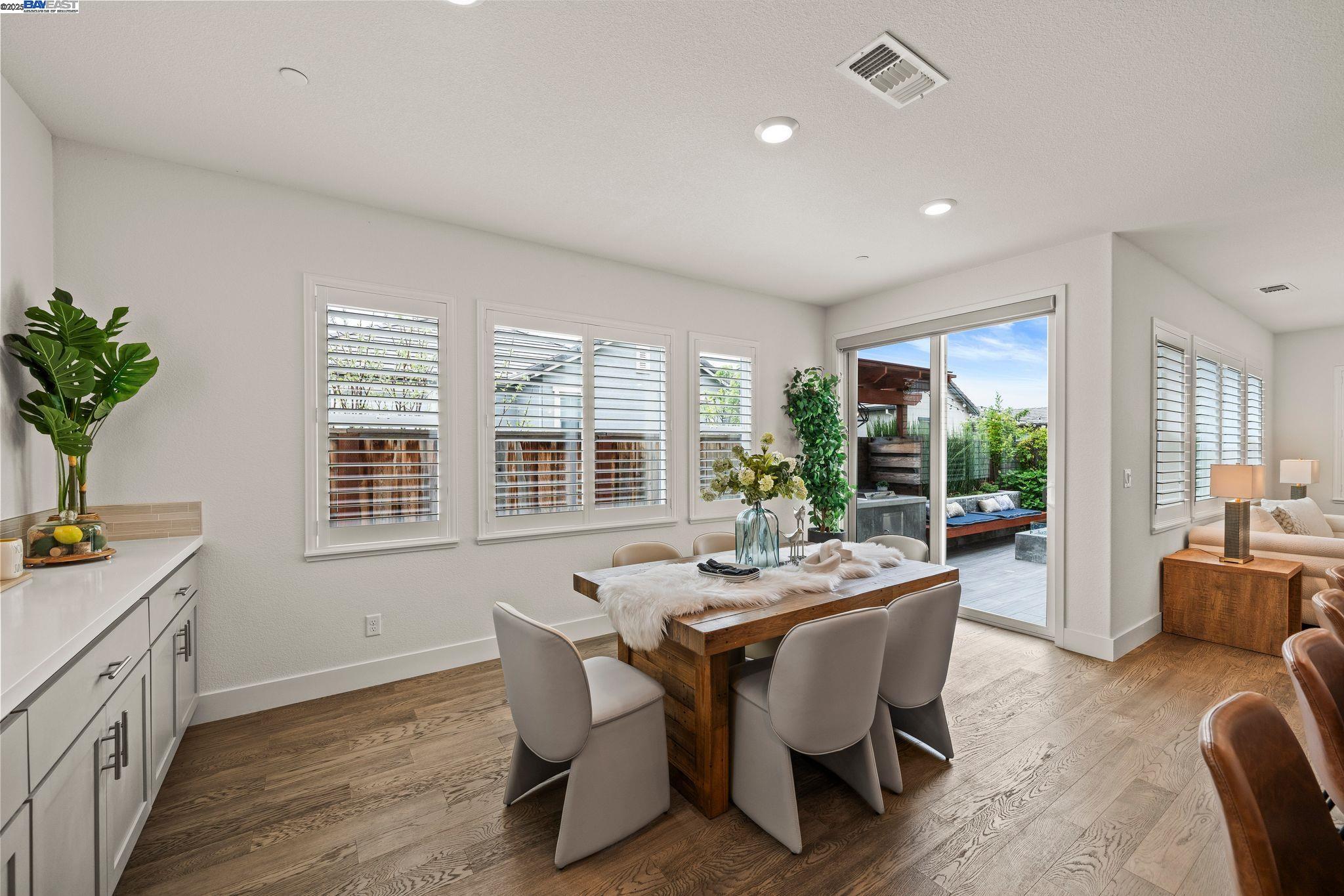 Detail Gallery Image 21 of 60 For 318 Paradiso Ct, San Ramon,  CA 94583 - 4 Beds | 3 Baths