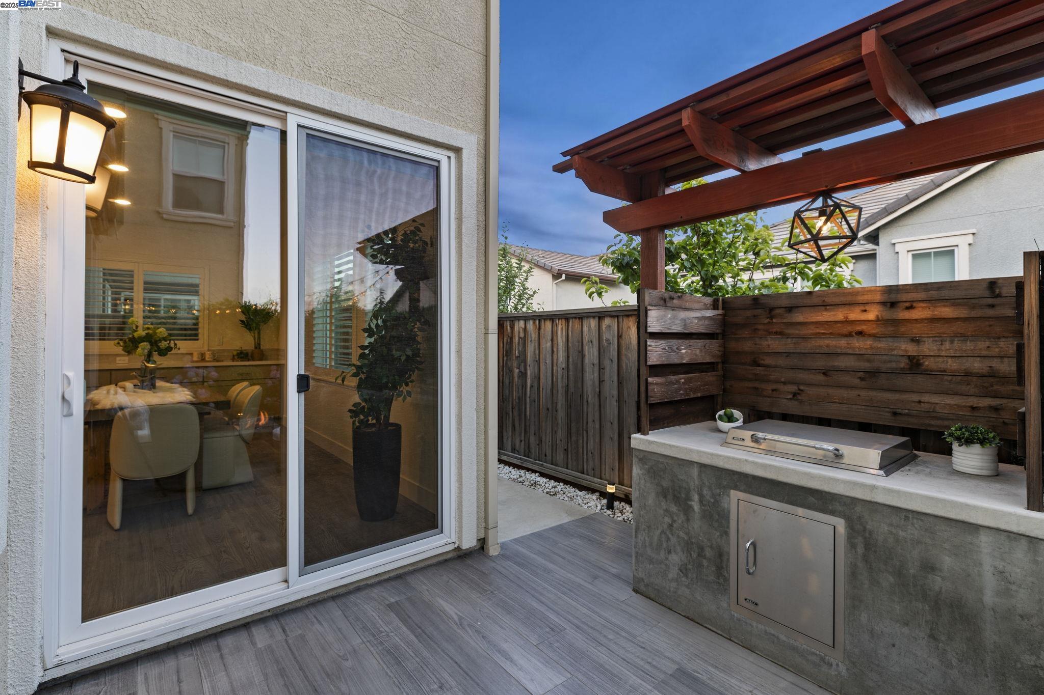 Detail Gallery Image 47 of 60 For 318 Paradiso Ct, San Ramon,  CA 94583 - 4 Beds | 3 Baths