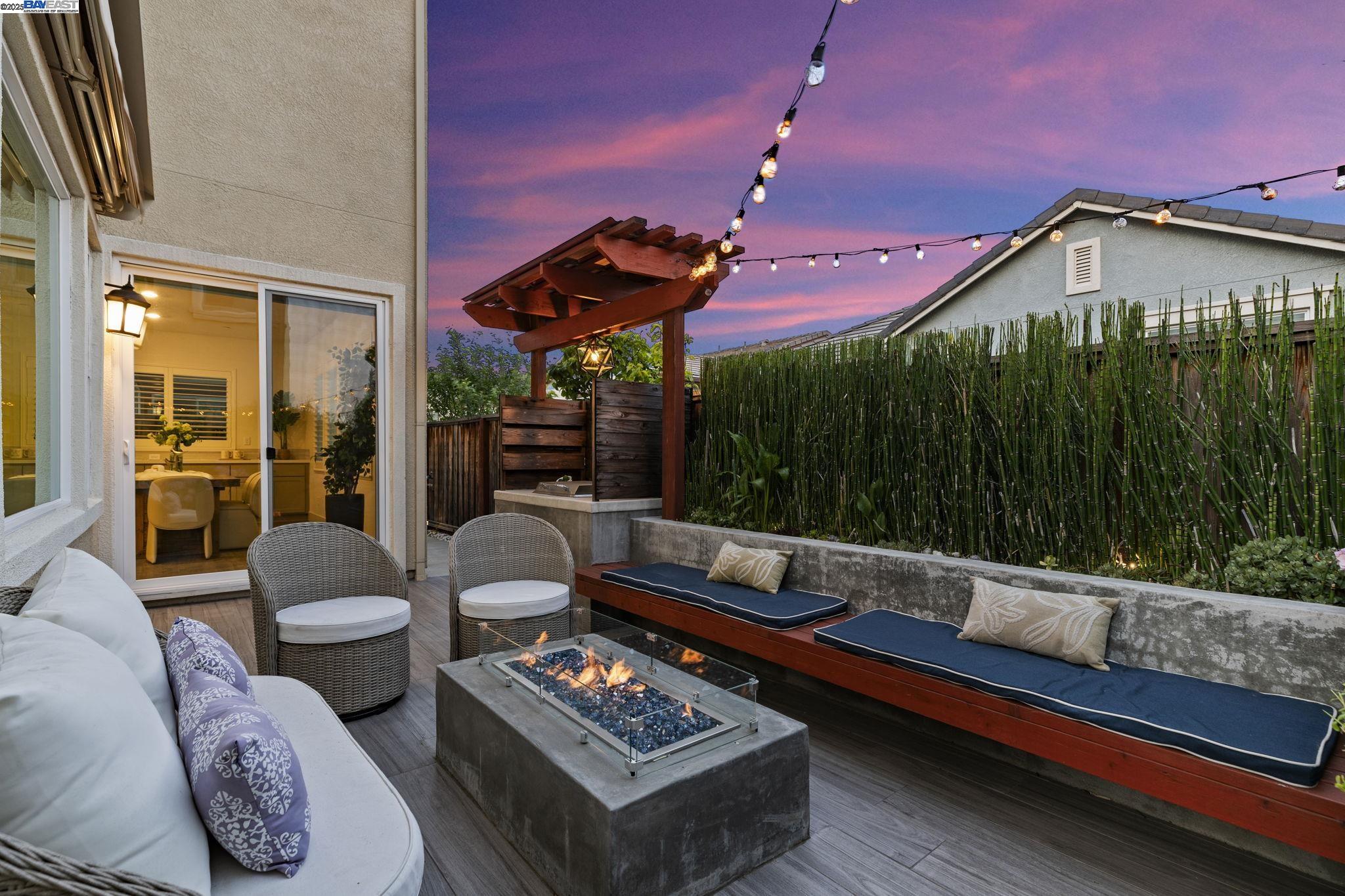 Detail Gallery Image 49 of 60 For 318 Paradiso Ct, San Ramon,  CA 94583 - 4 Beds | 3 Baths