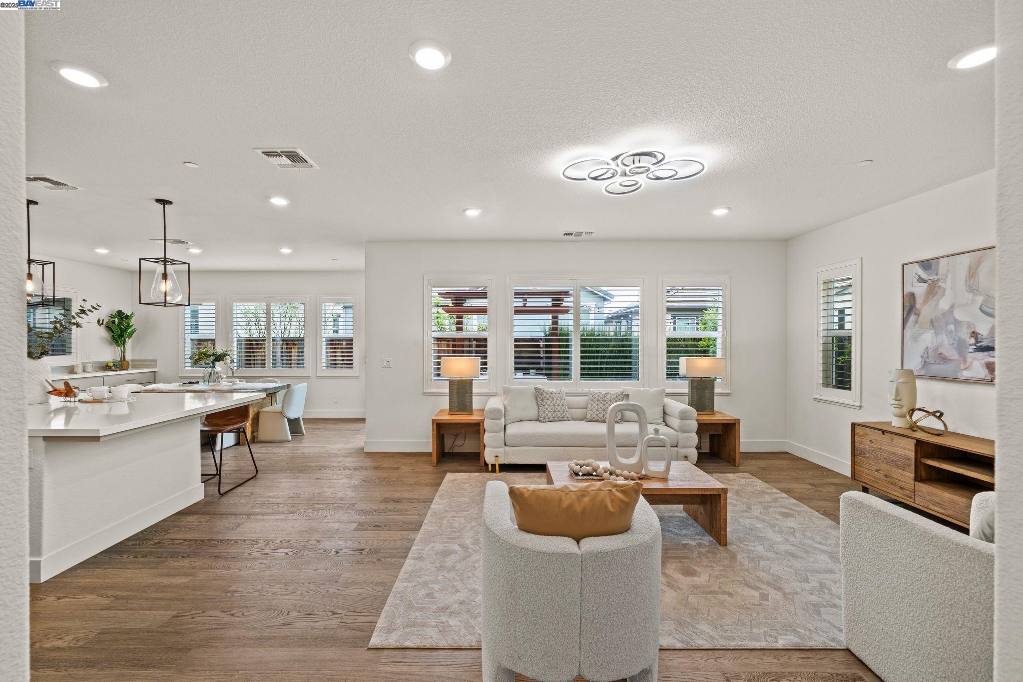 Detail Gallery Image 10 of 60 For 318 Paradiso Ct, San Ramon,  CA 94583 - 4 Beds | 3 Baths