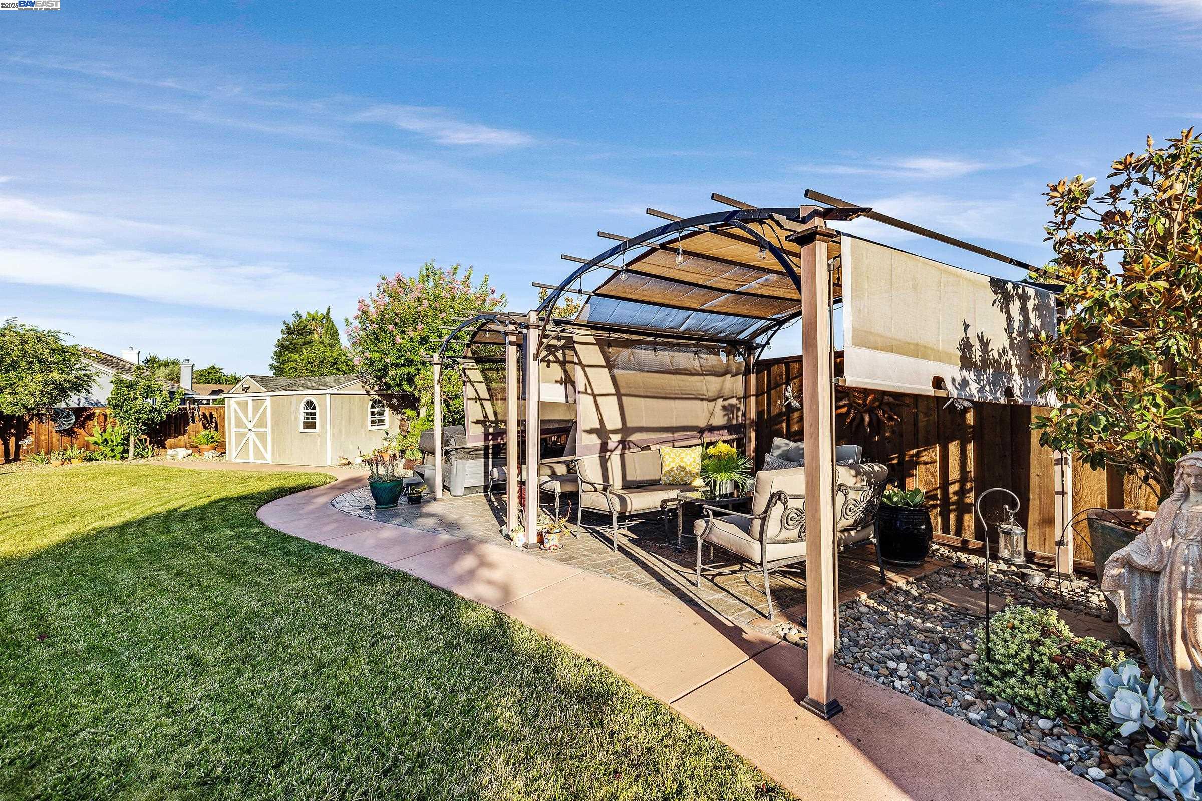 Detail Gallery Image 8 of 60 For 740 Buckeye Ct, Brentwood,  CA 94513 - 4 Beds | 3 Baths