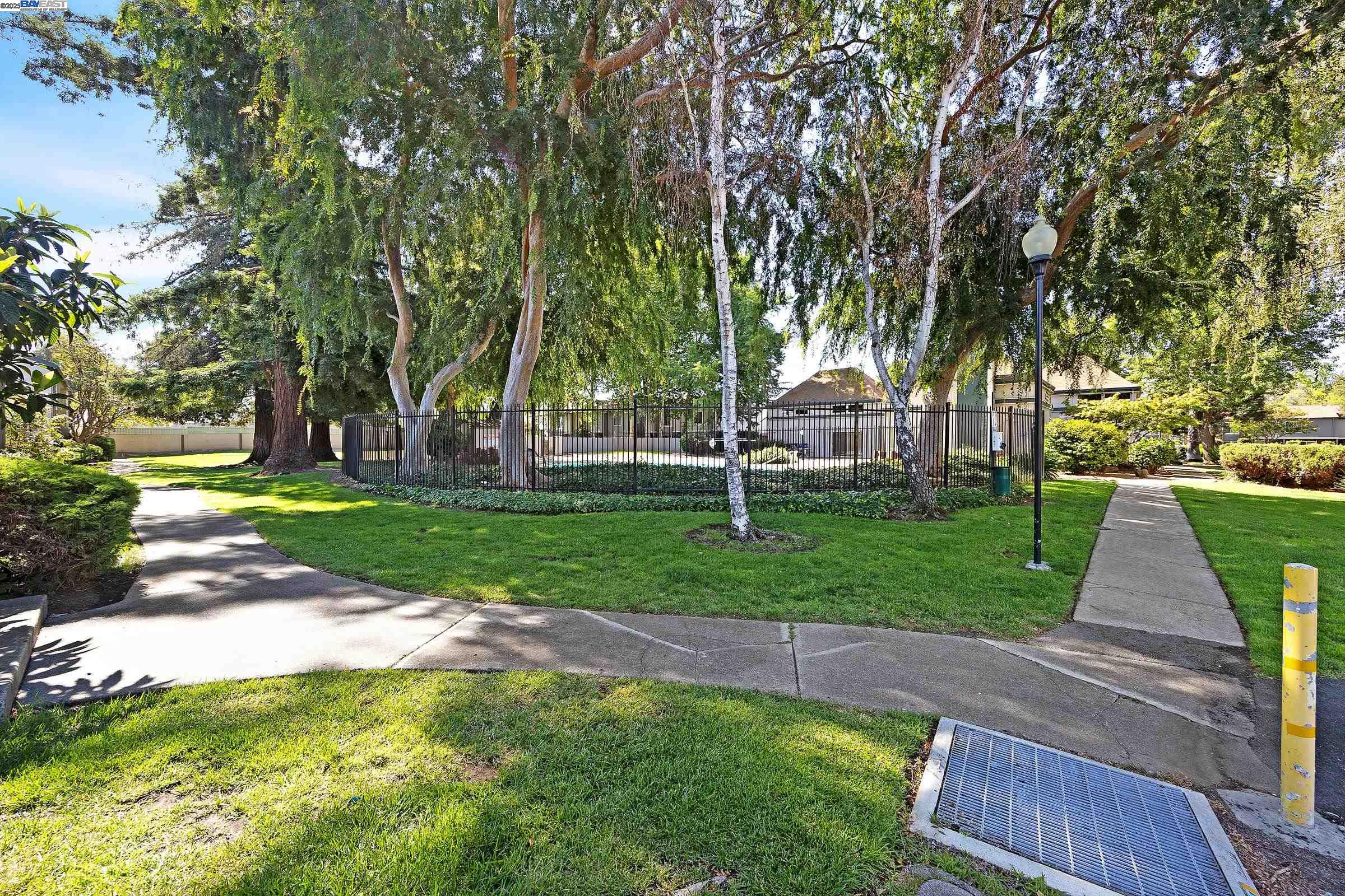 Photo #32: 41104258 Listing: Photo #32
