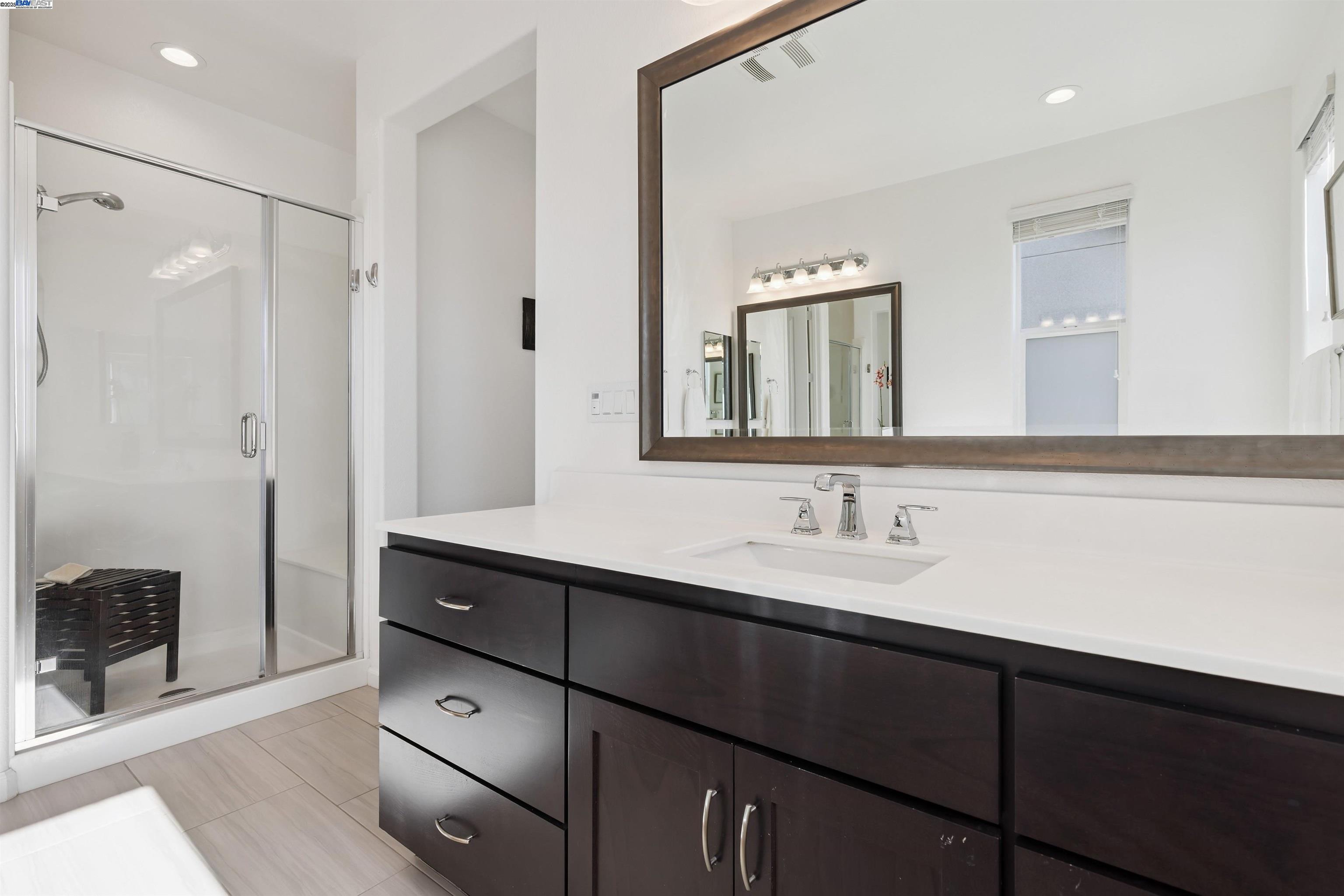 Detail Gallery Image 27 of 45 For 2209 Shiraz Cmn, Livermore,  CA 94550 - 3 Beds | 3 Baths