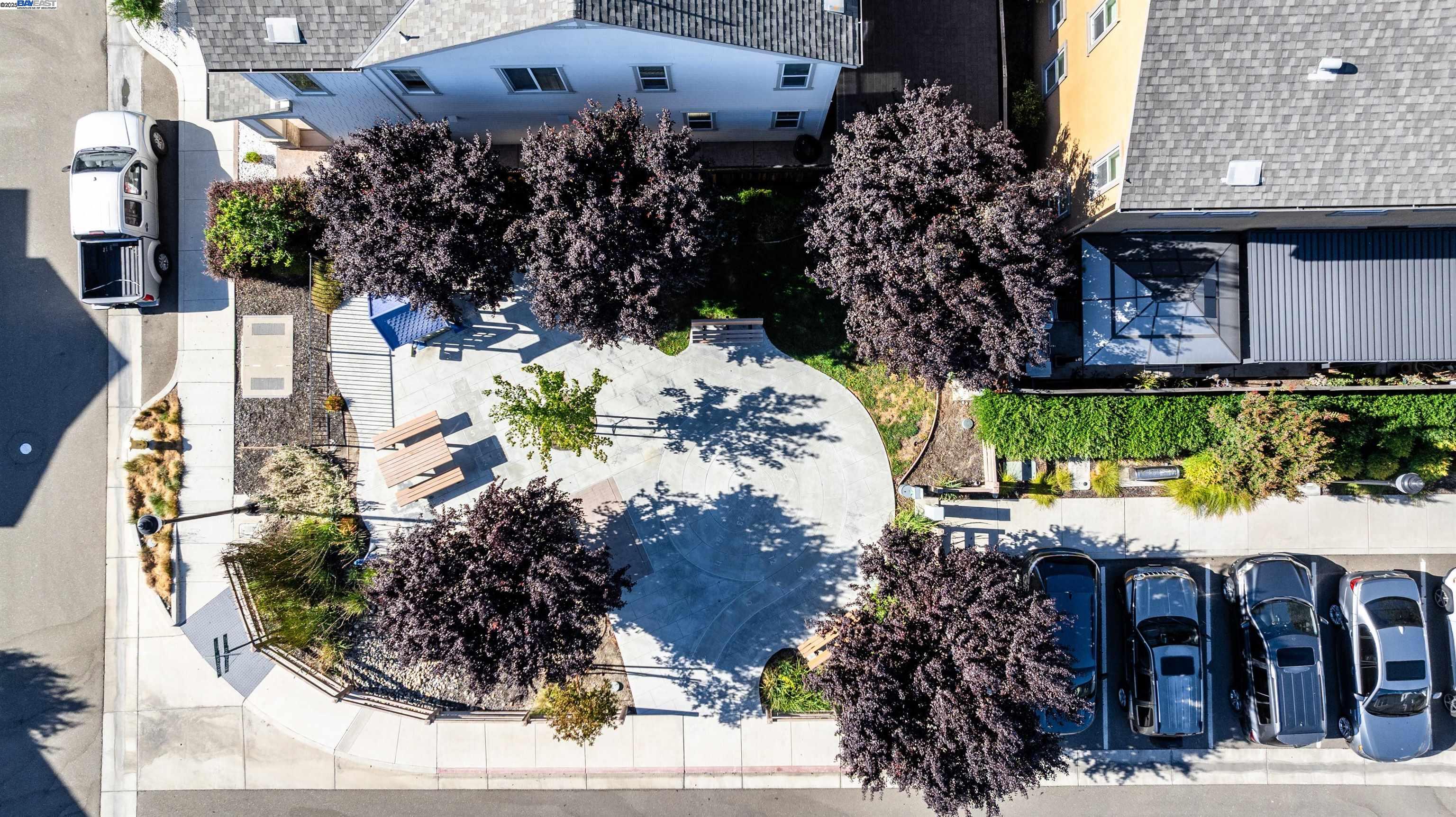 Detail Gallery Image 36 of 45 For 2209 Shiraz Cmn, Livermore,  CA 94550 - 3 Beds | 3 Baths