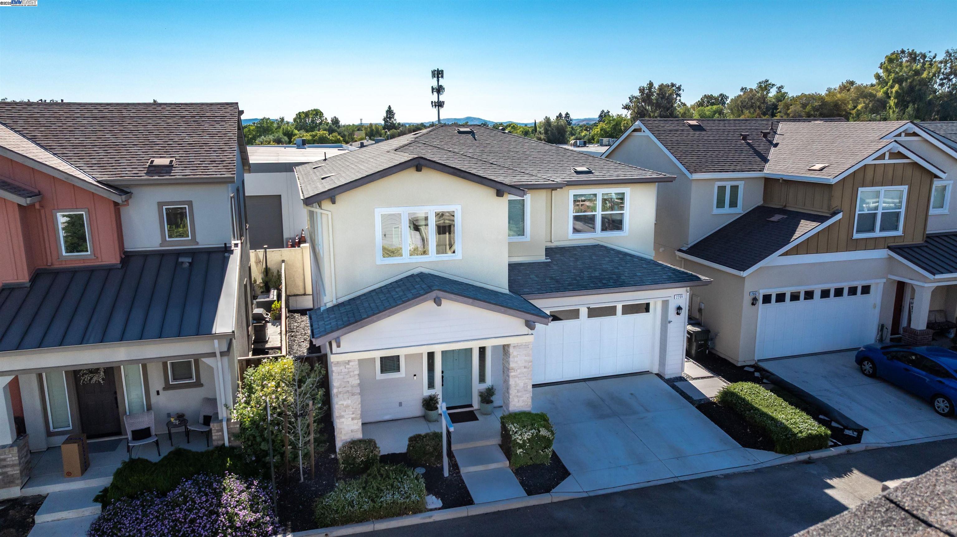 Detail Gallery Image 40 of 45 For 2209 Shiraz Cmn, Livermore,  CA 94550 - 3 Beds | 3 Baths