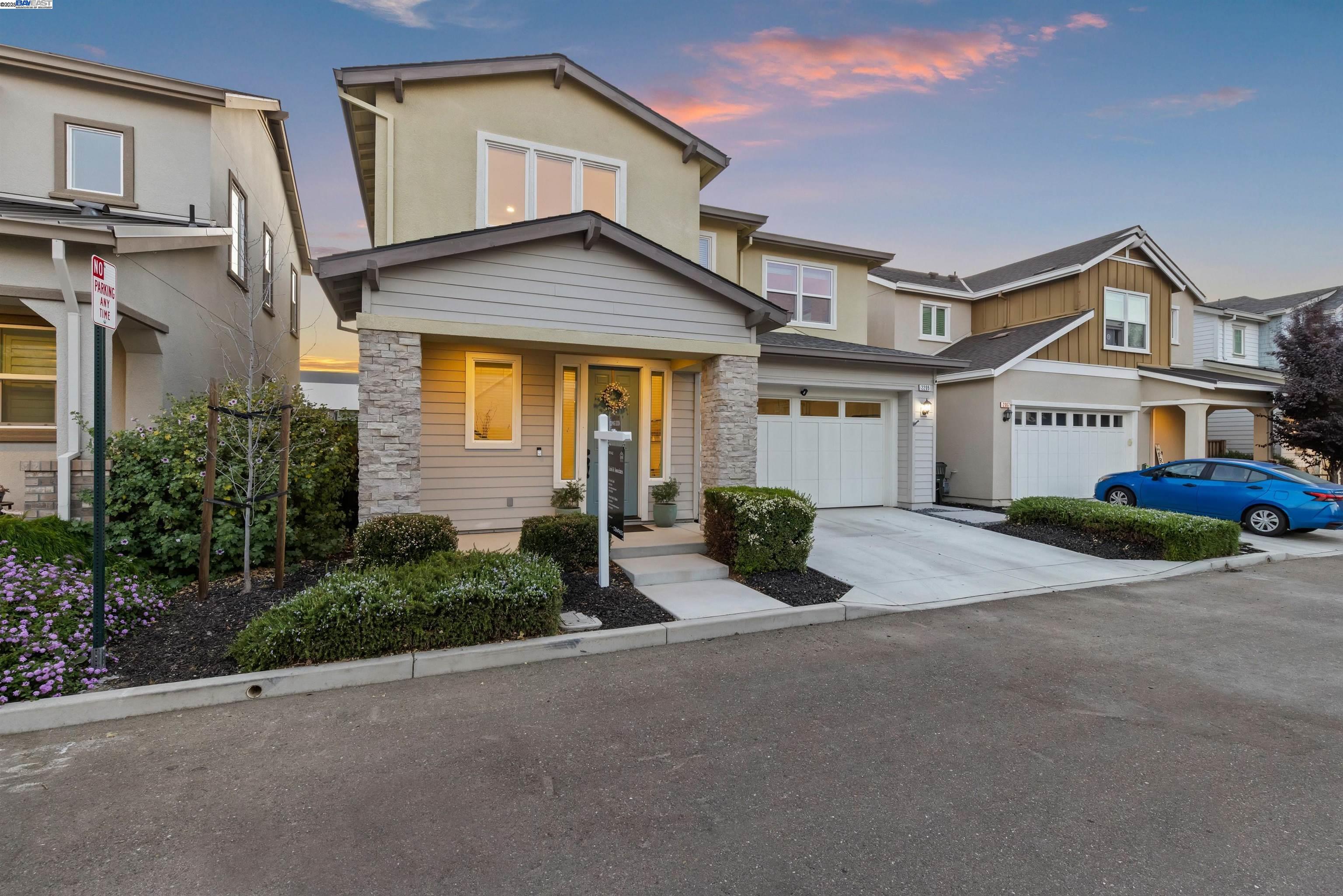 Detail Gallery Image 44 of 45 For 2209 Shiraz Cmn, Livermore,  CA 94550 - 3 Beds | 3 Baths