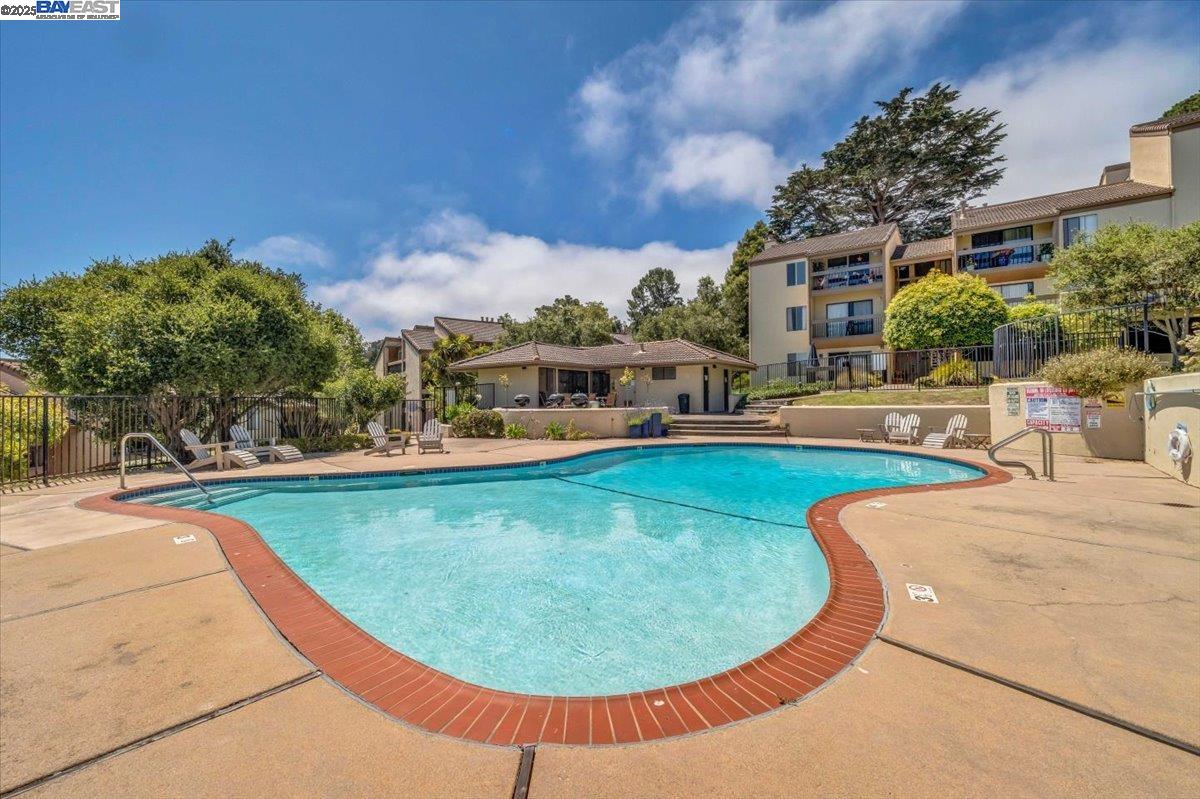 Detail Gallery Image 22 of 22 For 4206 Golden Oaks Ln, Monterey,  CA 93940 - 1 Beds | 1 Baths