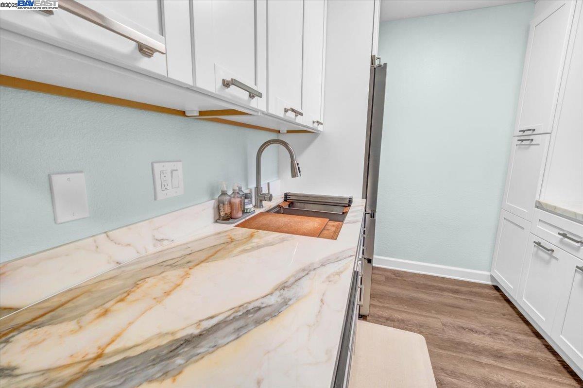 Detail Gallery Image 6 of 22 For 4206 Golden Oaks Ln, Monterey,  CA 93940 - 1 Beds | 1 Baths