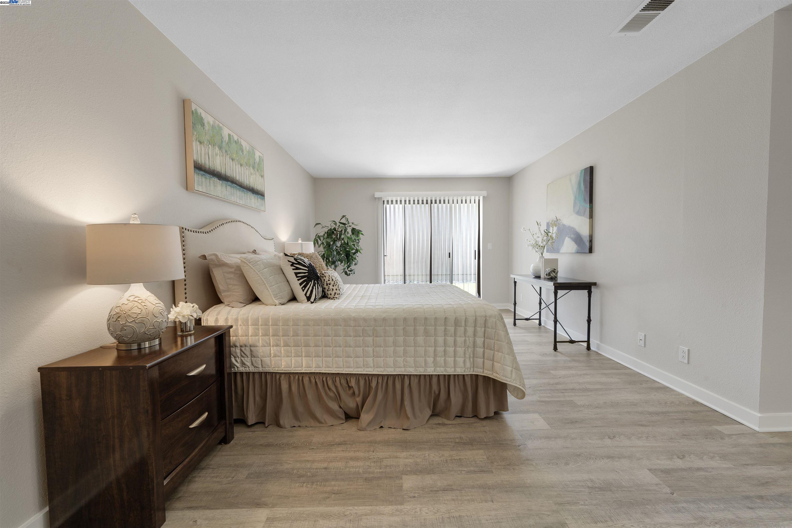 Detail Gallery Image 16 of 25 For 236 Tomas Way, Pleasanton,  CA 94566 - 3 Beds | 2 Baths