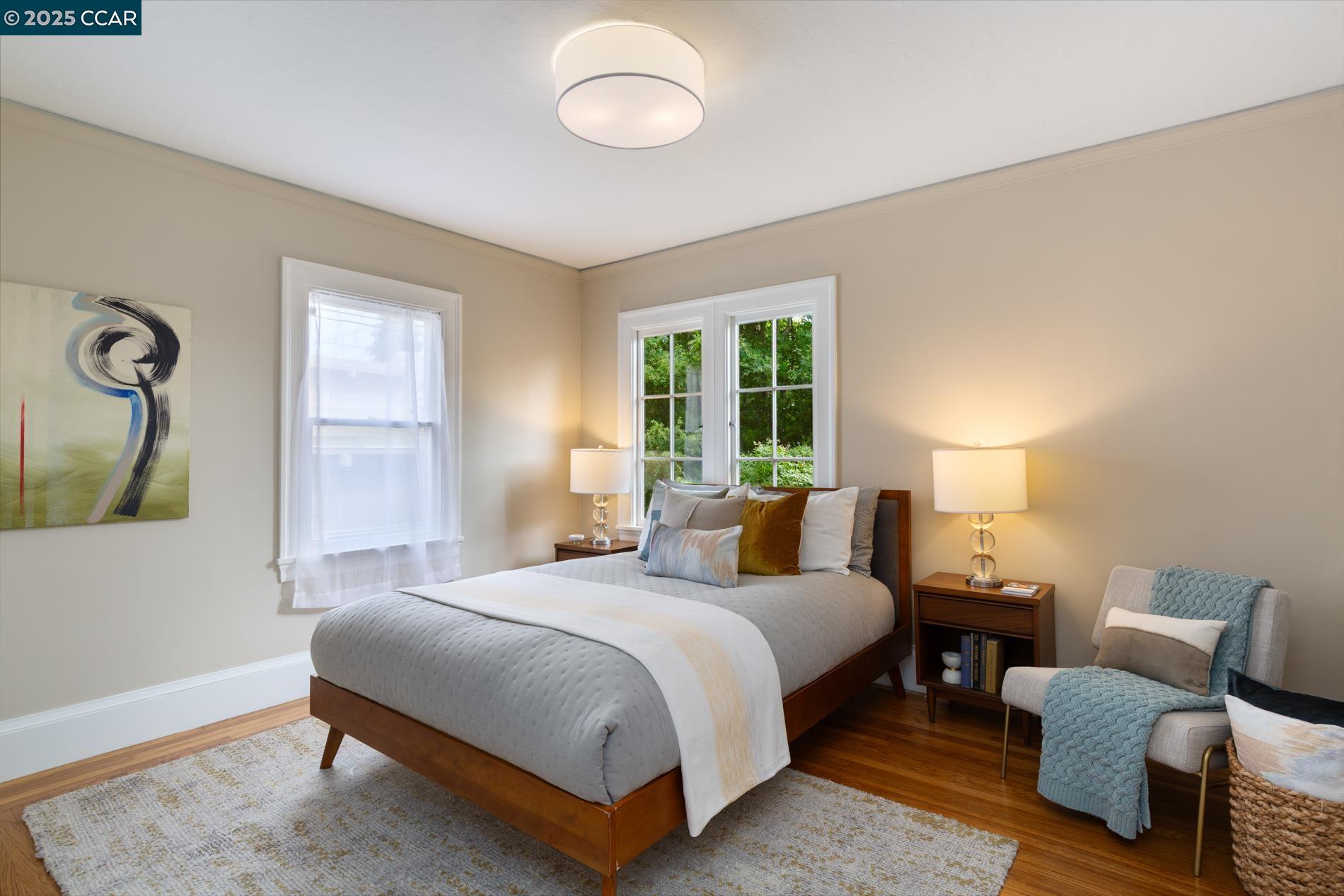 Detail Gallery Image 26 of 40 For 1906 Pacific Ave, Alameda,  CA 94501 - 2 Beds | 1 Baths