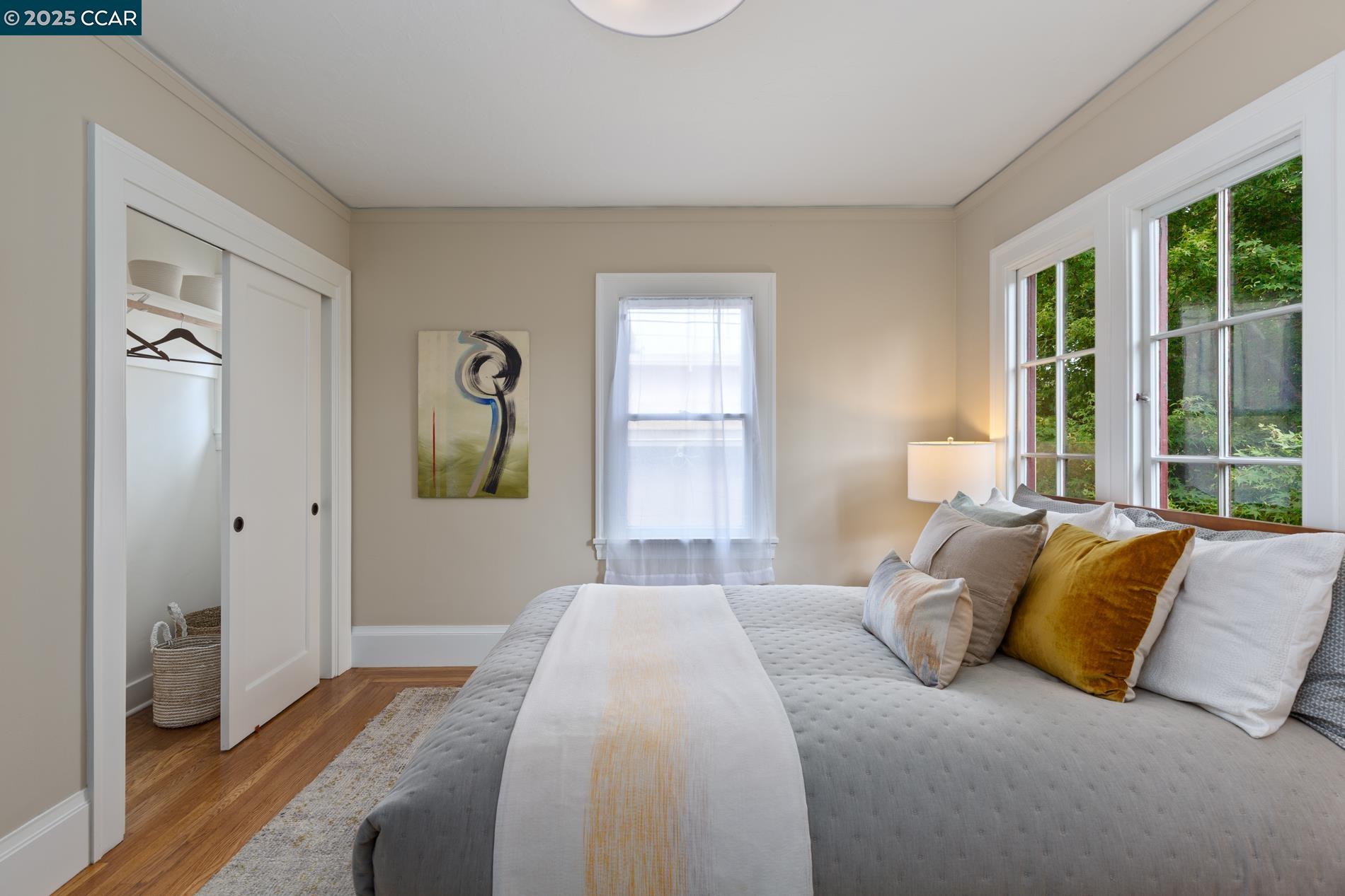 Detail Gallery Image 27 of 40 For 1906 Pacific Ave, Alameda,  CA 94501 - 2 Beds | 1 Baths