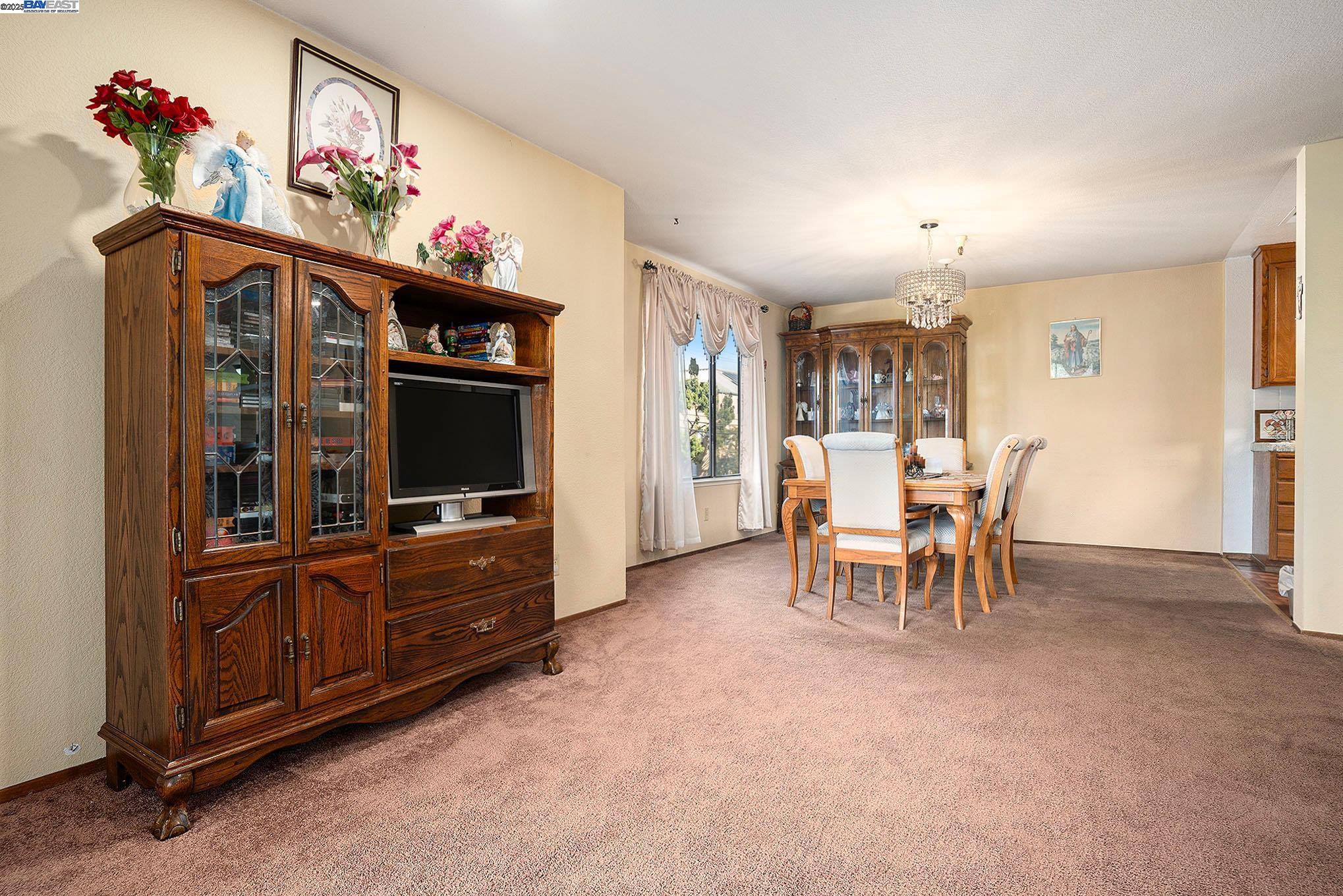 Photo #10: 41104267 Listing: Photo #10