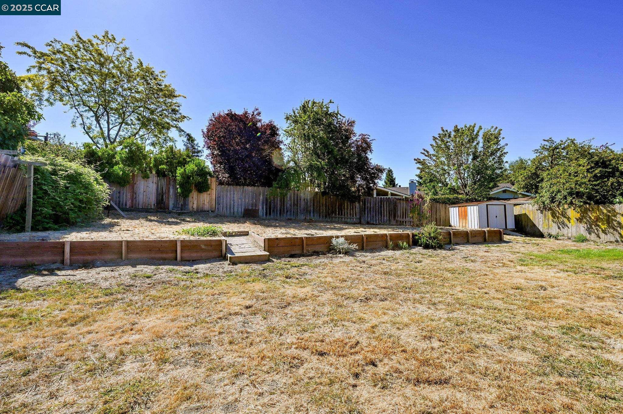 Detail Gallery Image 22 of 28 For 5 Dickenson Dr, Moraga,  CA 94556 - 4 Beds | 2 Baths