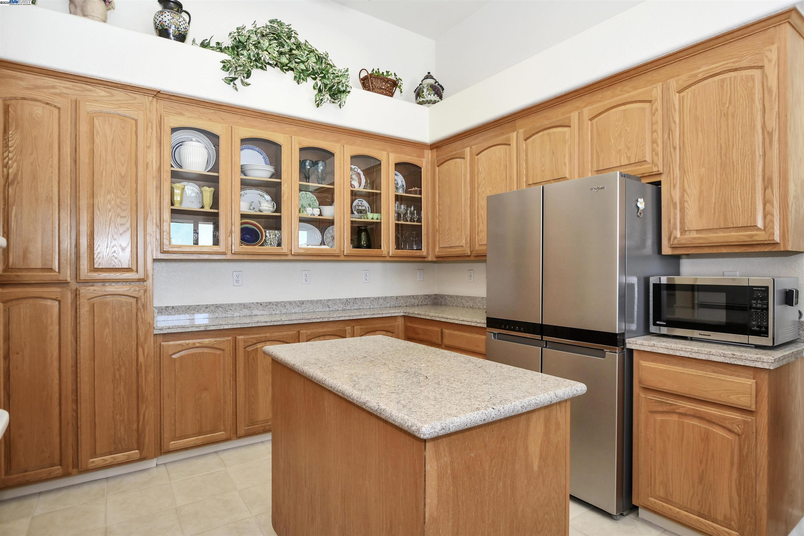 Detail Gallery Image 17 of 42 For 1989 Newport Dr, Discovery Bay,  CA 94505 - 3 Beds | 2 Baths