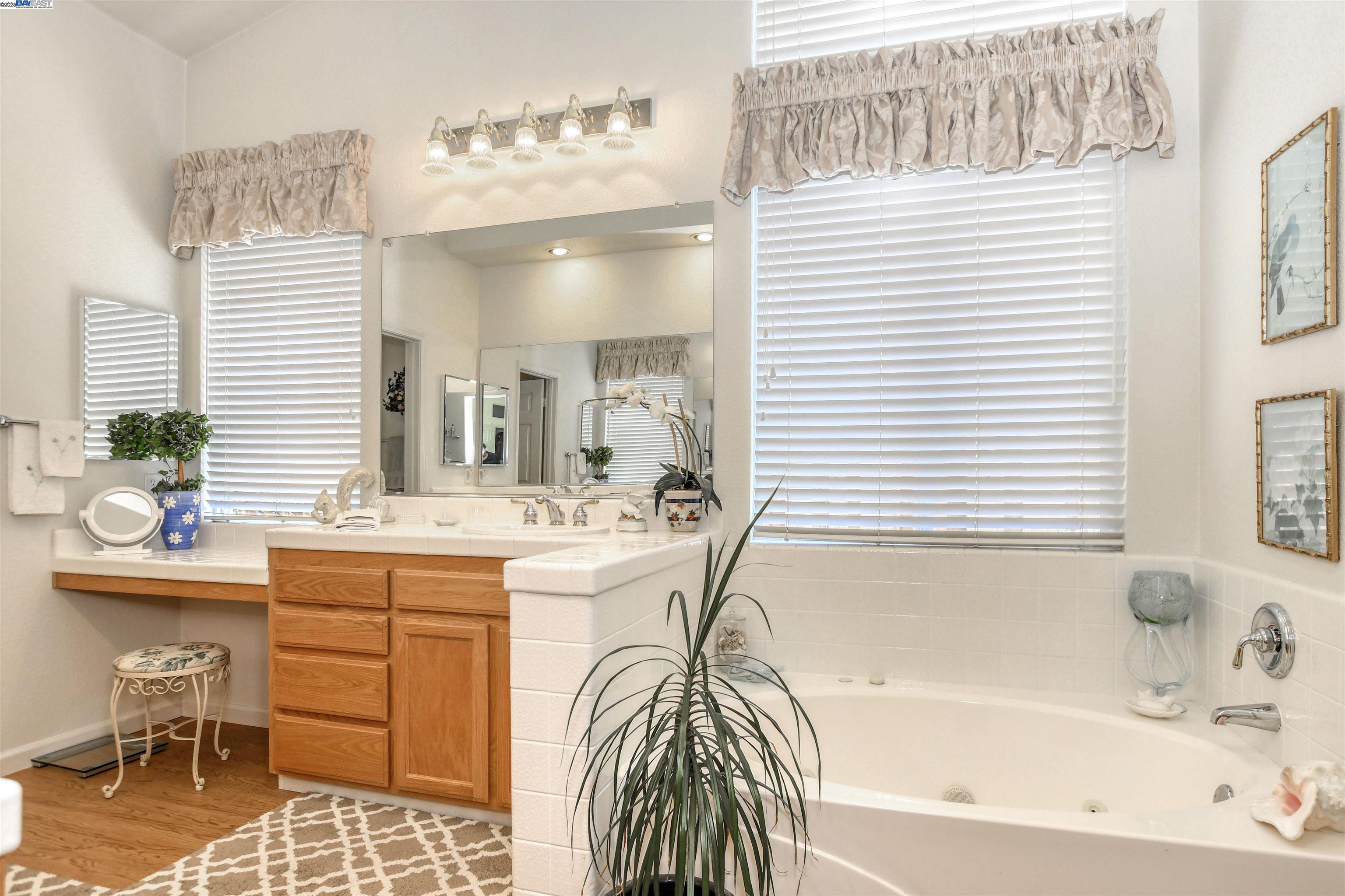 Detail Gallery Image 22 of 42 For 1989 Newport Dr, Discovery Bay,  CA 94505 - 3 Beds | 2 Baths