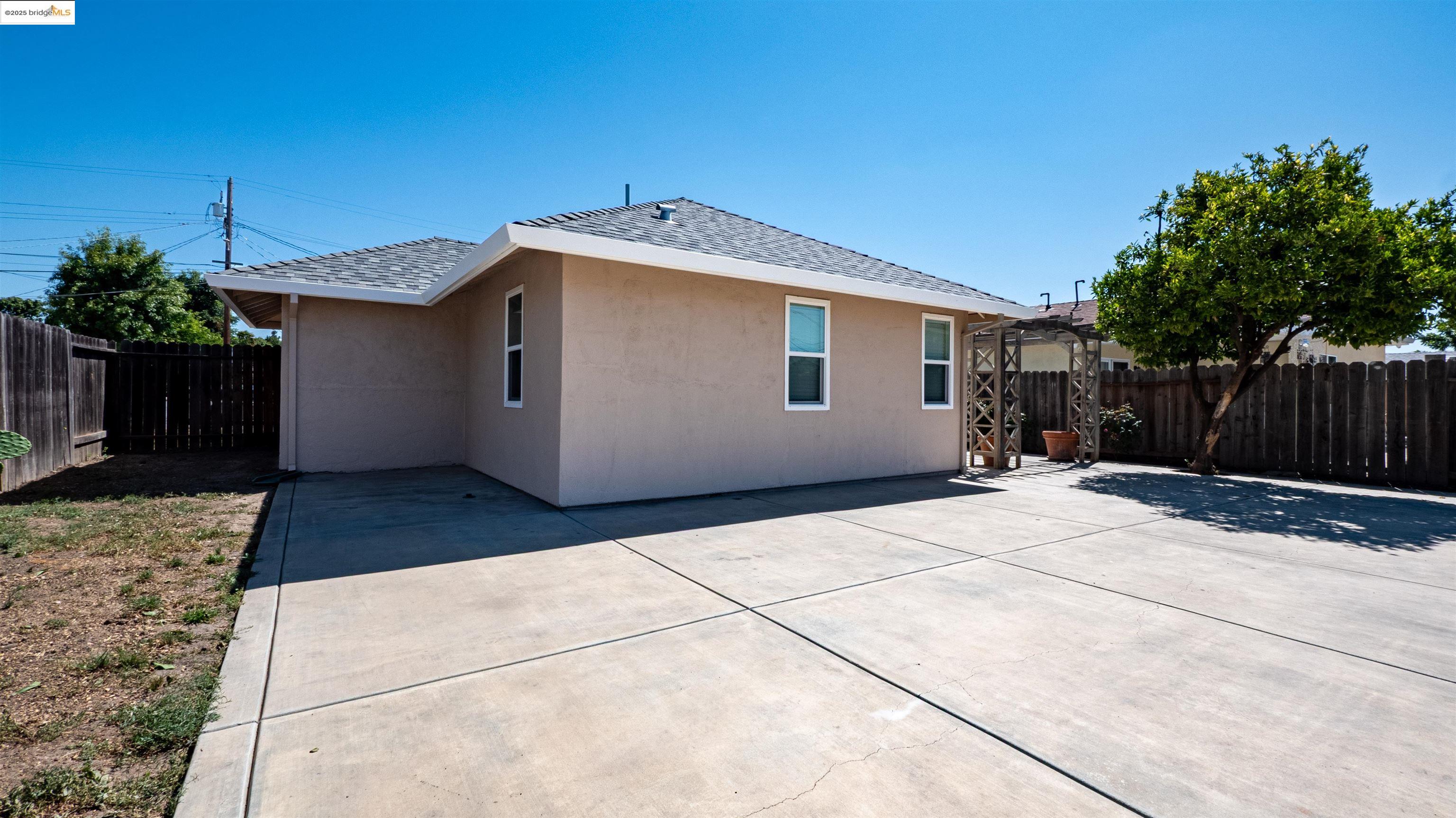 Detail Gallery Image 23 of 27 For 37141 Dondero Way, Fremont,  CA 94536 - 3 Beds | 2 Baths