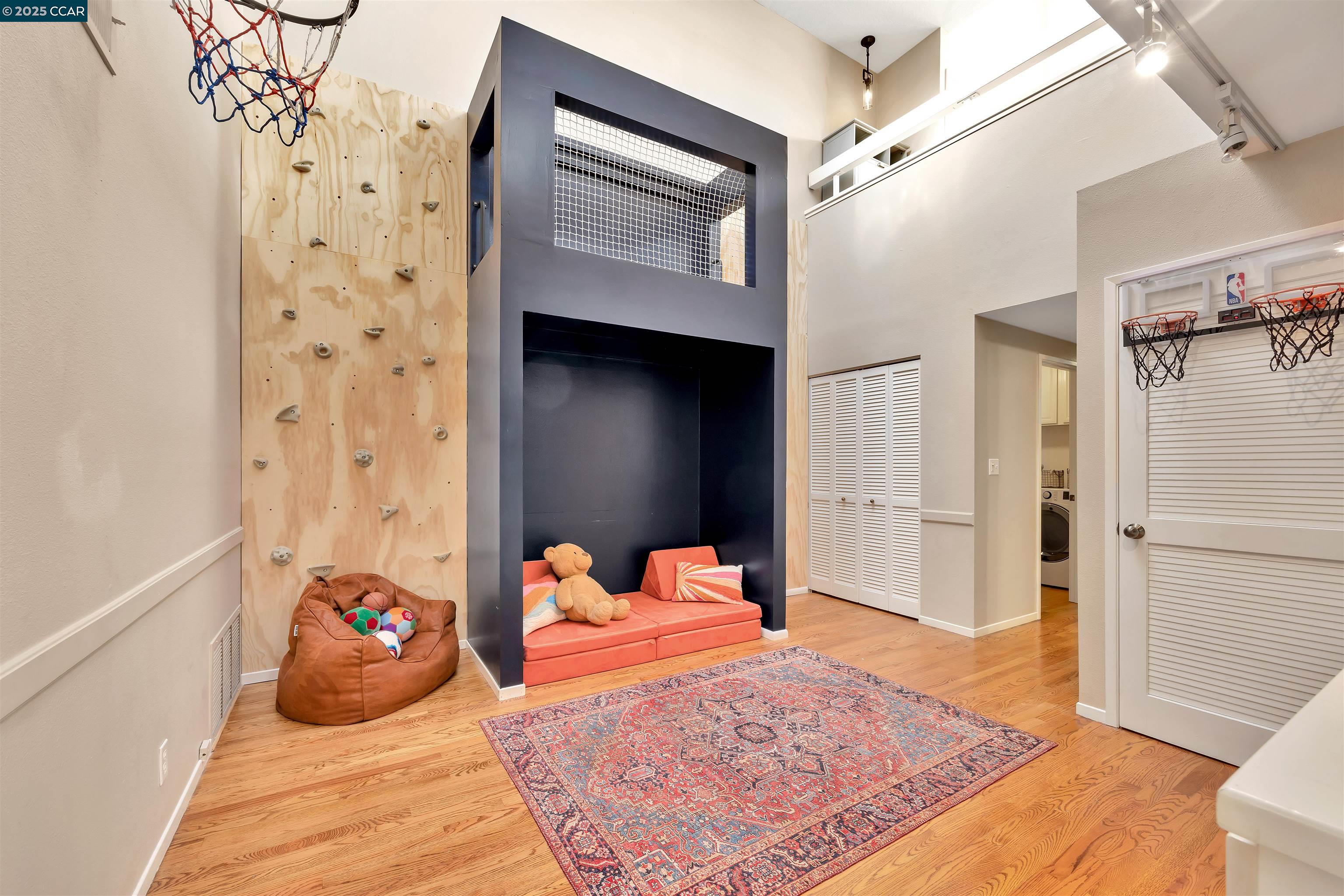 Photo #9: 41104275 Listing: Photo #9