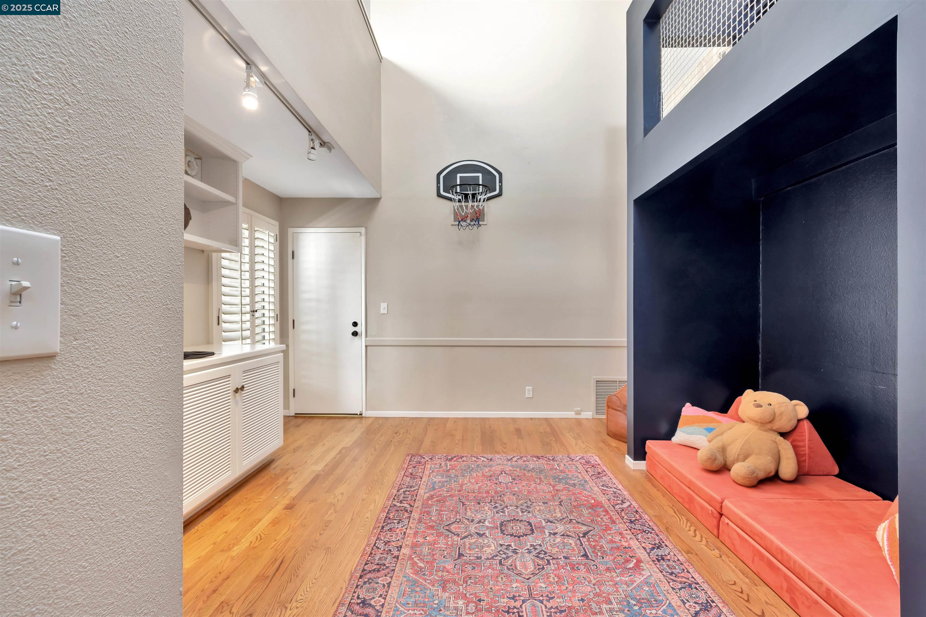 Photo #10: 41104275 Listing: Photo #10