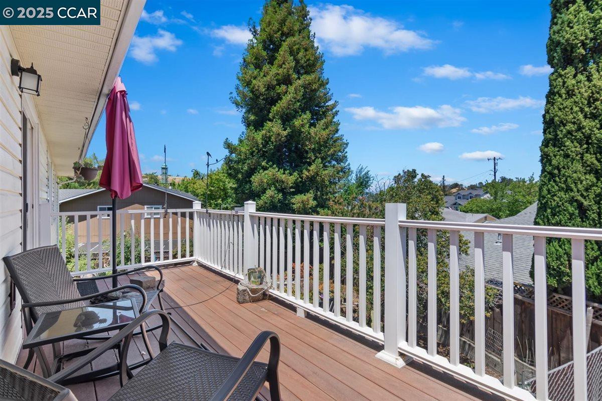 Detail Gallery Image 18 of 34 For 3355 Glendora Dr, Martinez,  CA 94553 - 4 Beds | 2 Baths
