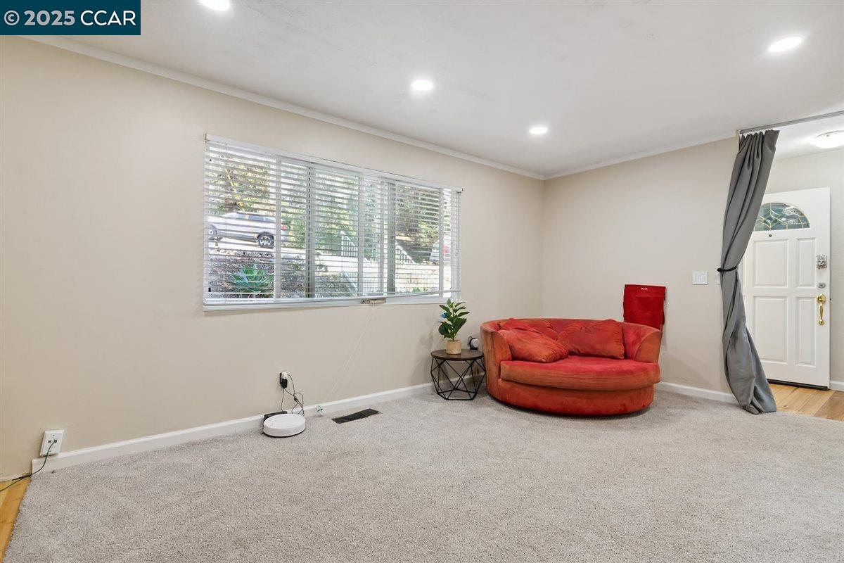 Detail Gallery Image 7 of 34 For 3355 Glendora Dr, Martinez,  CA 94553 - 4 Beds | 2 Baths