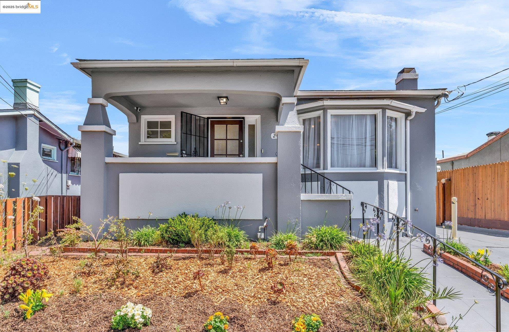 Thumbnail for 2442 Havenscourt Blvd, Oakland, CA 94605