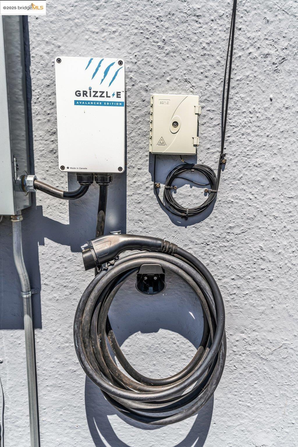 Detail Gallery Image 47 of 57 For 2442 Havenscourt Blvd, Oakland,  CA 94605 - 2 Beds | 1 Baths