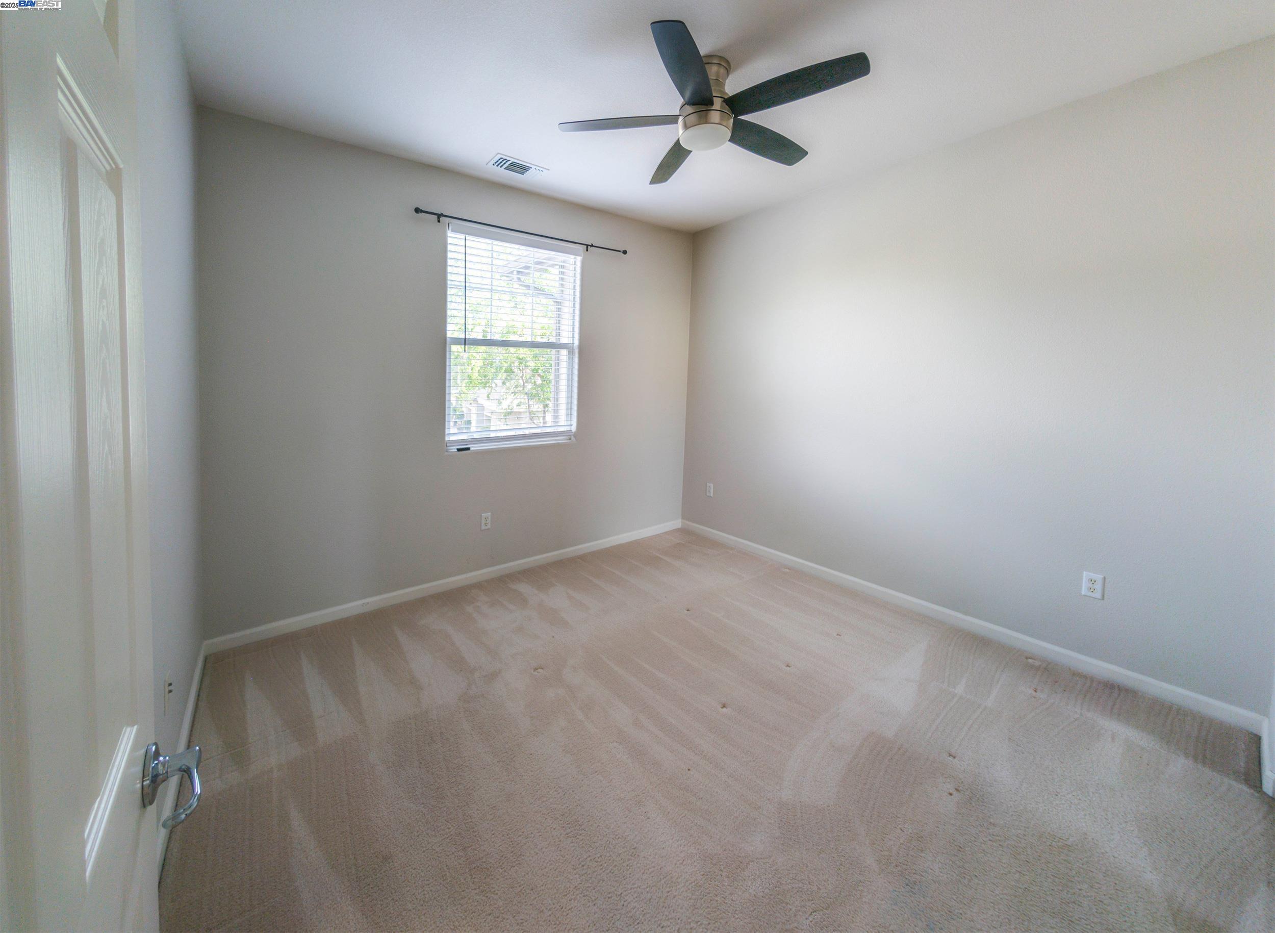 Detail Gallery Image 5 of 21 For 912 Joree Ln, San Ramon,  CA 94582 - 3 Beds | 2/1 Baths