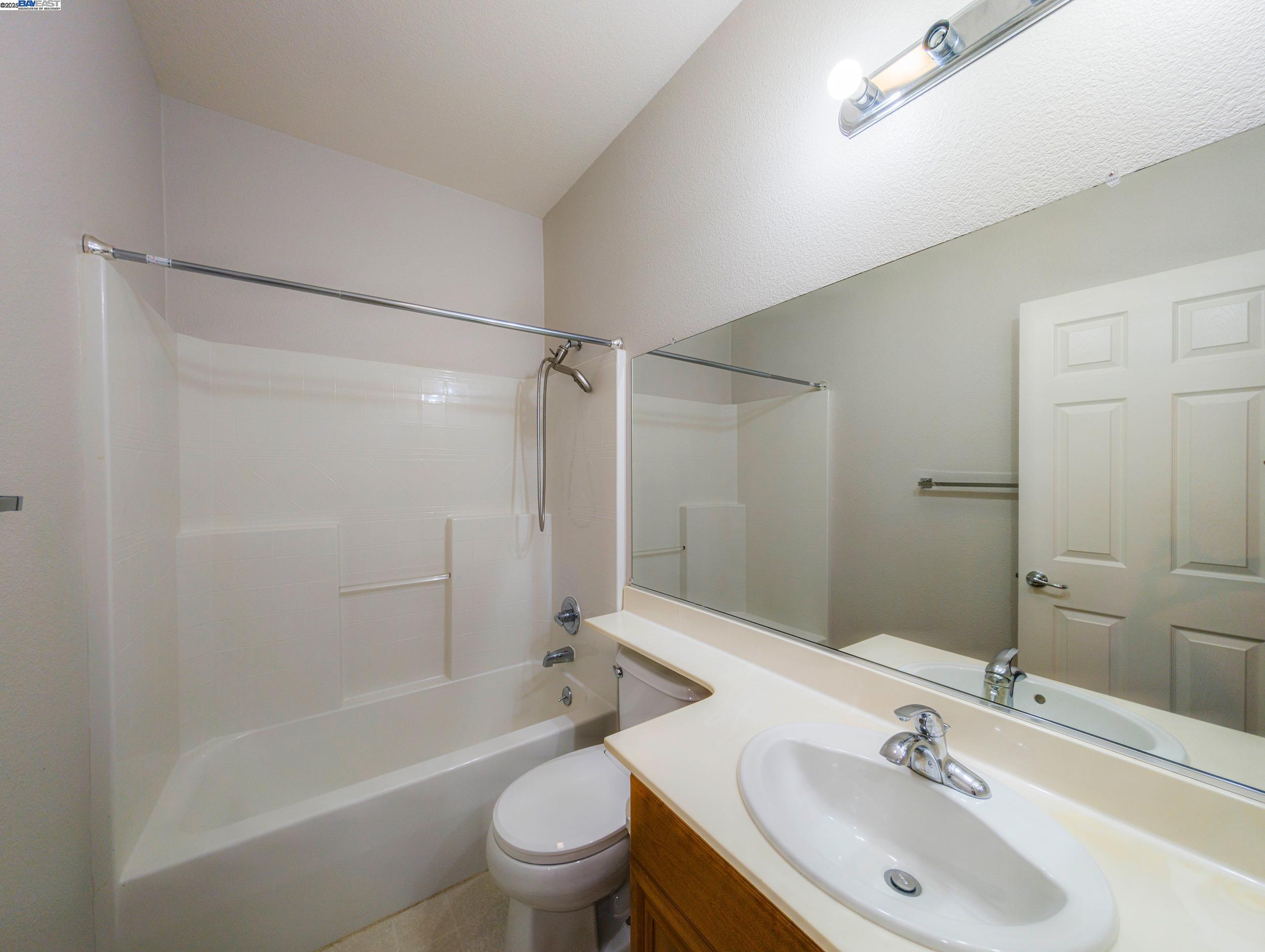 Detail Gallery Image 6 of 21 For 912 Joree Ln, San Ramon,  CA 94582 - 3 Beds | 2/1 Baths