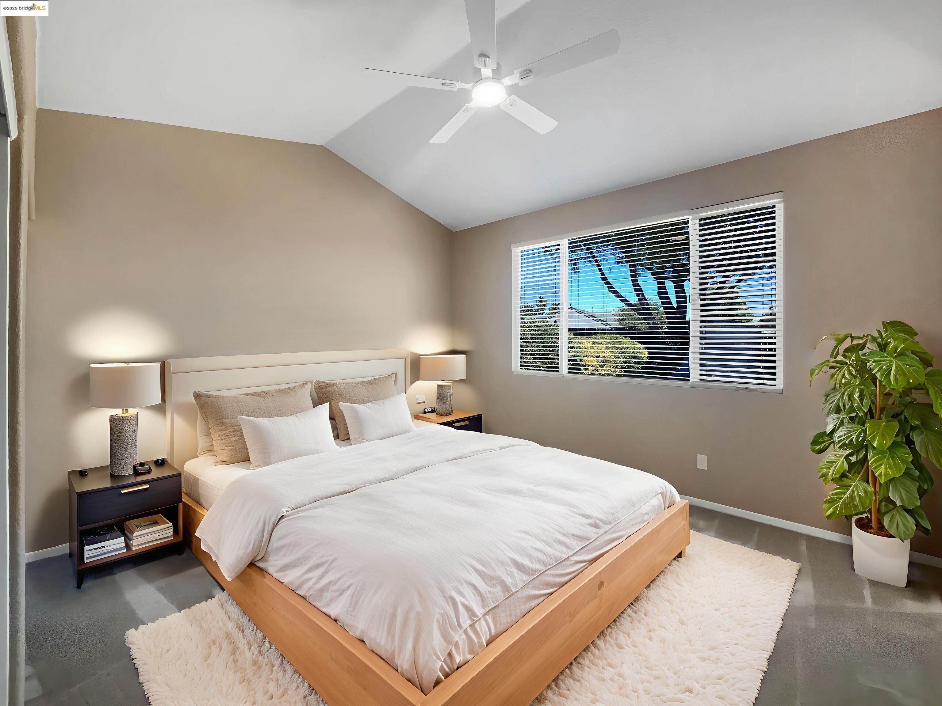 Detail Gallery Image 4 of 31 For 560 Stewart Way, Rio Vista,  CA 94571 - 3 Beds | 2 Baths