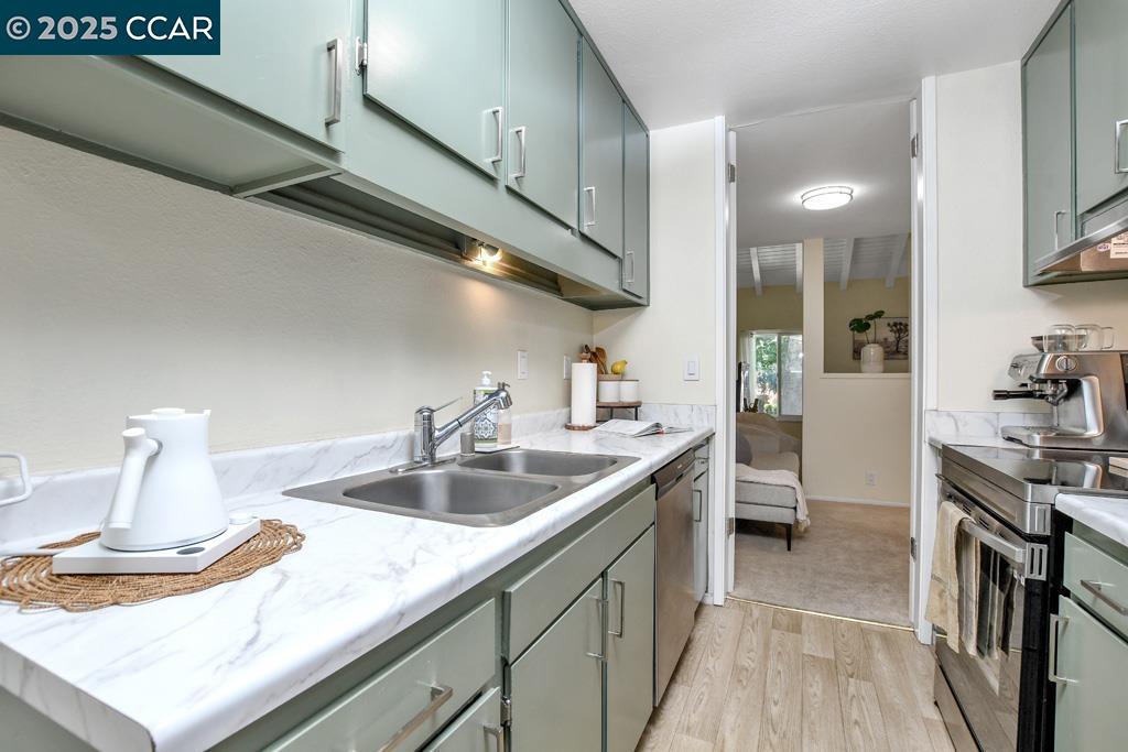 Photo #6: 41104281 Listing 